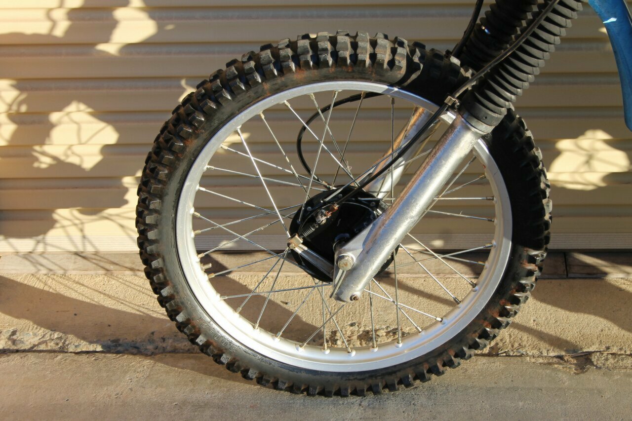 1977 YAMAHA IT400 ENDURO