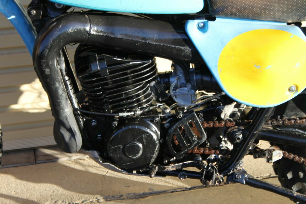 1977 YAMAHA IT400 ENDURO