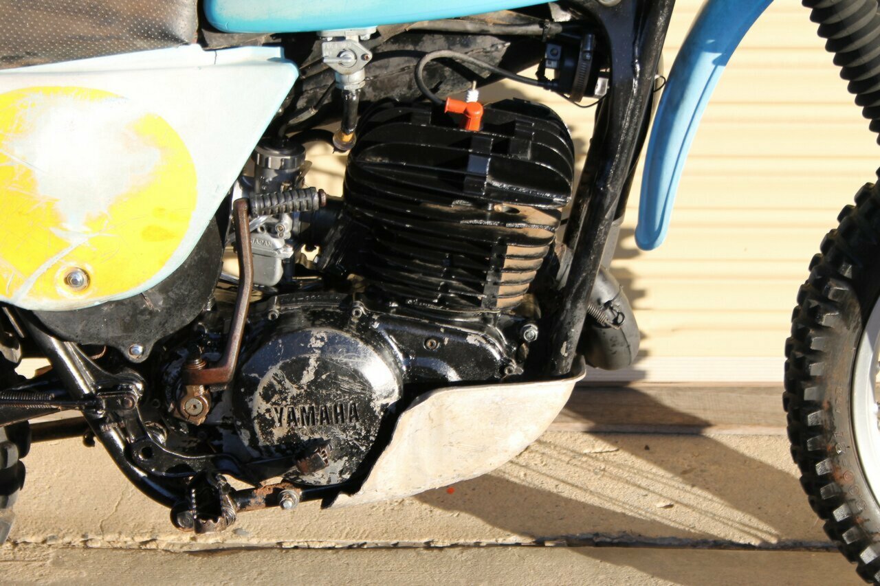 1977 YAMAHA IT400 ENDURO
