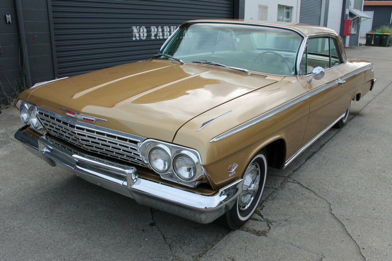 1962 CHEVROLET IMPALA SS 409 MANUAL COUPE
