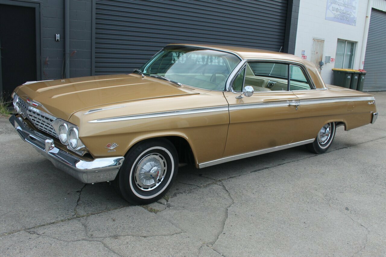 1962 CHEVROLET IMPALA SS 409 MANUAL COUPE