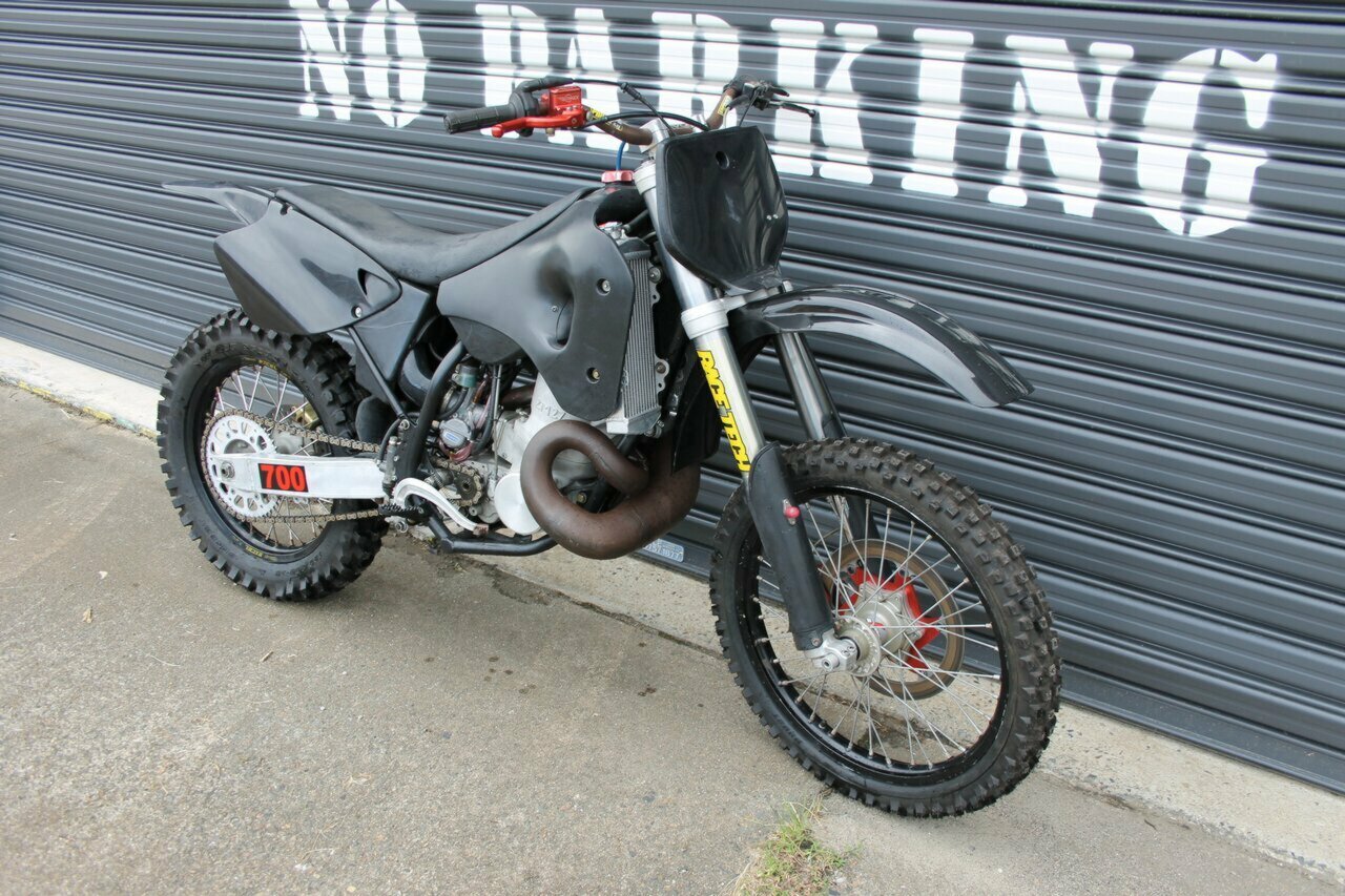 2009 A.T.K. 700 INTIMIDATOR DIRT BIKE
