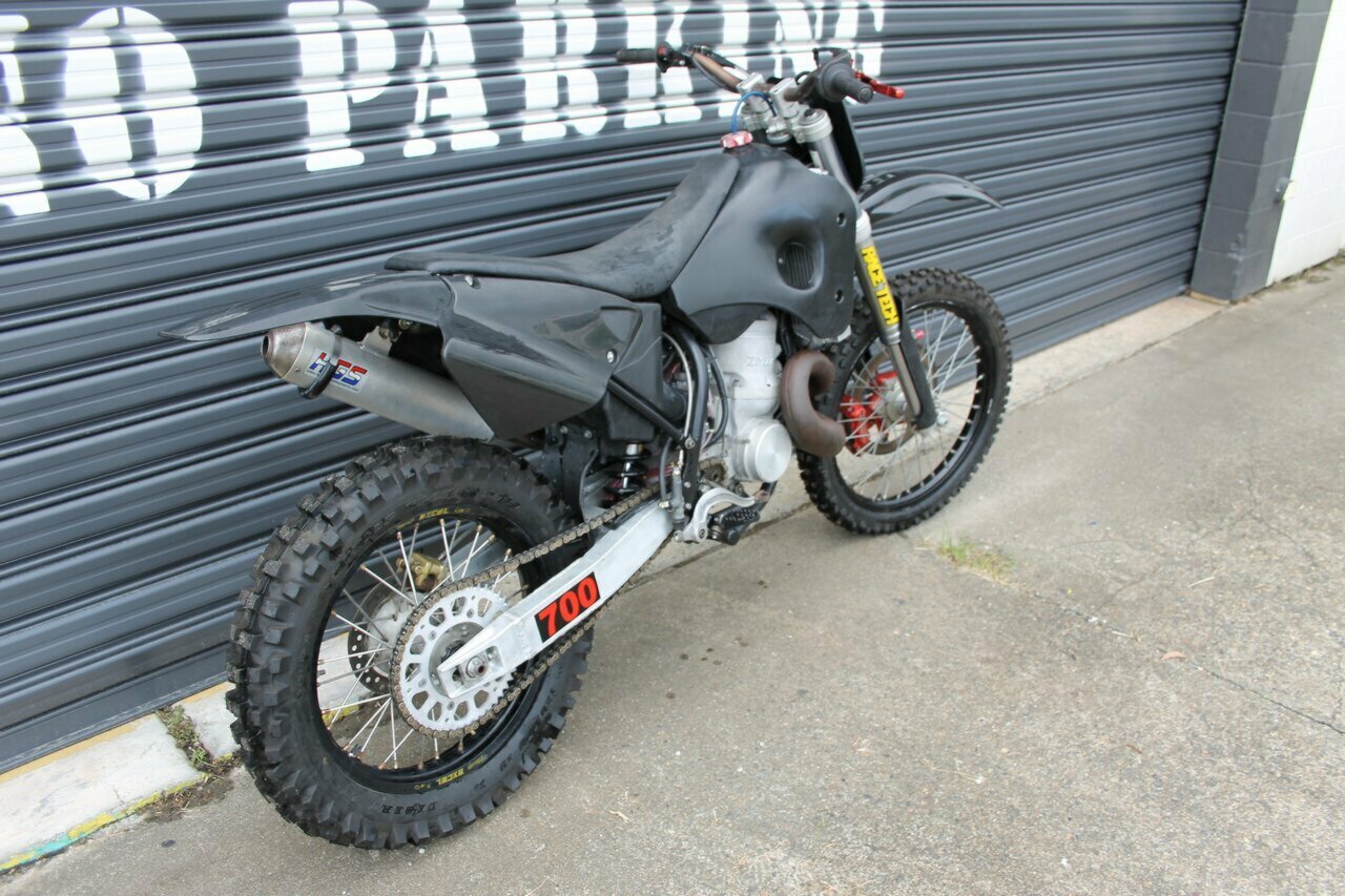 2009 A.T.K. 700 INTIMIDATOR DIRT BIKE