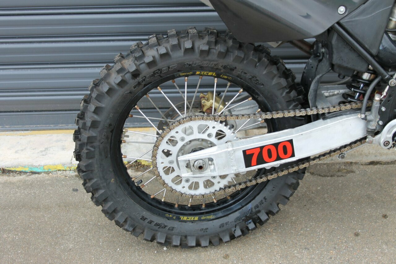 2009 A.T.K. 700 INTIMIDATOR DIRT BIKE