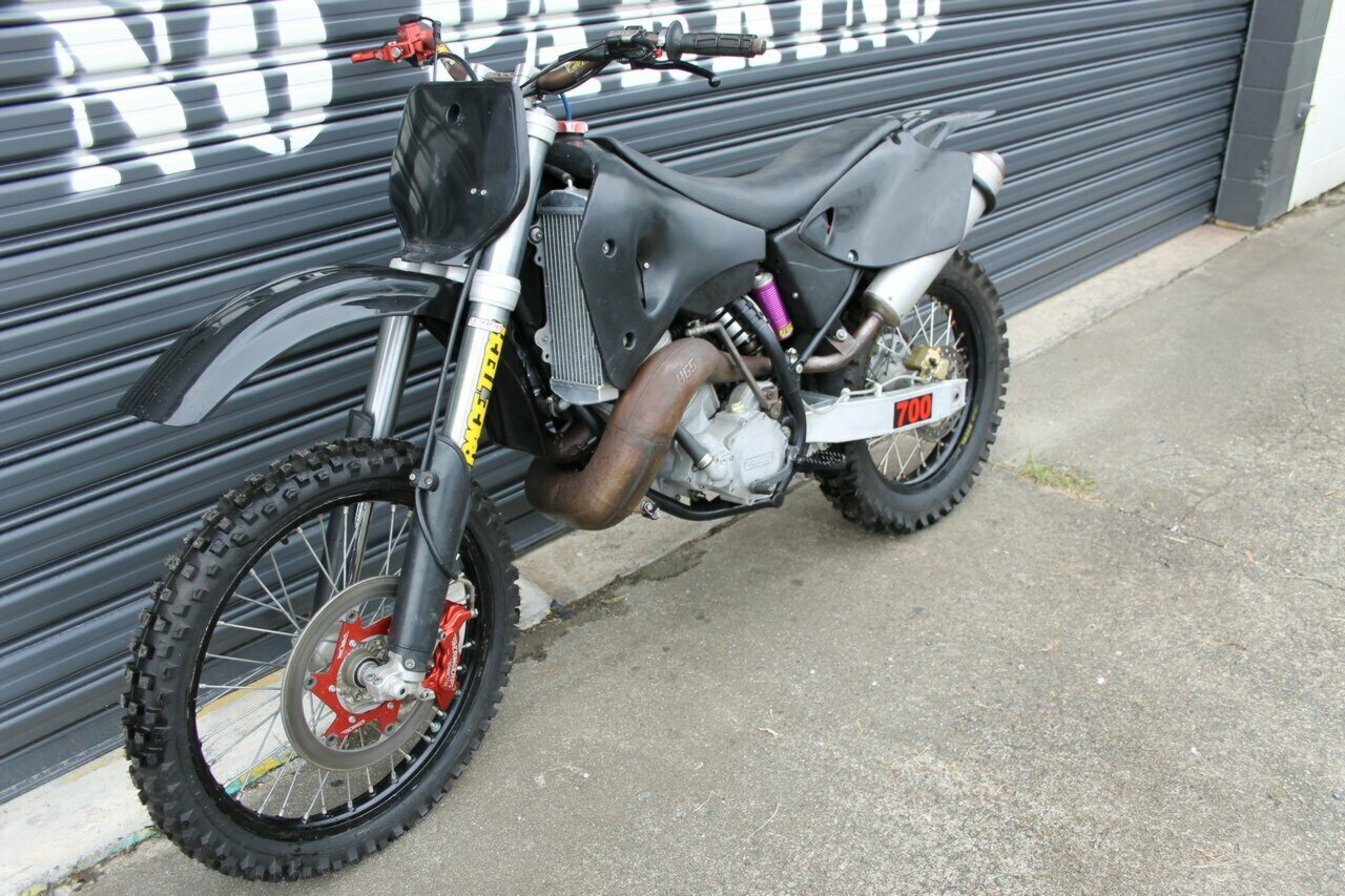 2009 A.T.K. 700 INTIMIDATOR DIRT BIKE