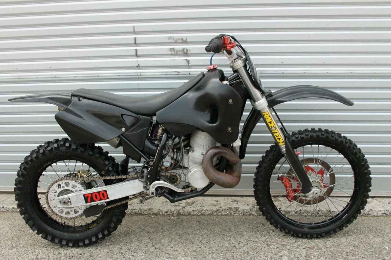 2009 A.T.K. 700 INTIMIDATOR DIRT BIKE