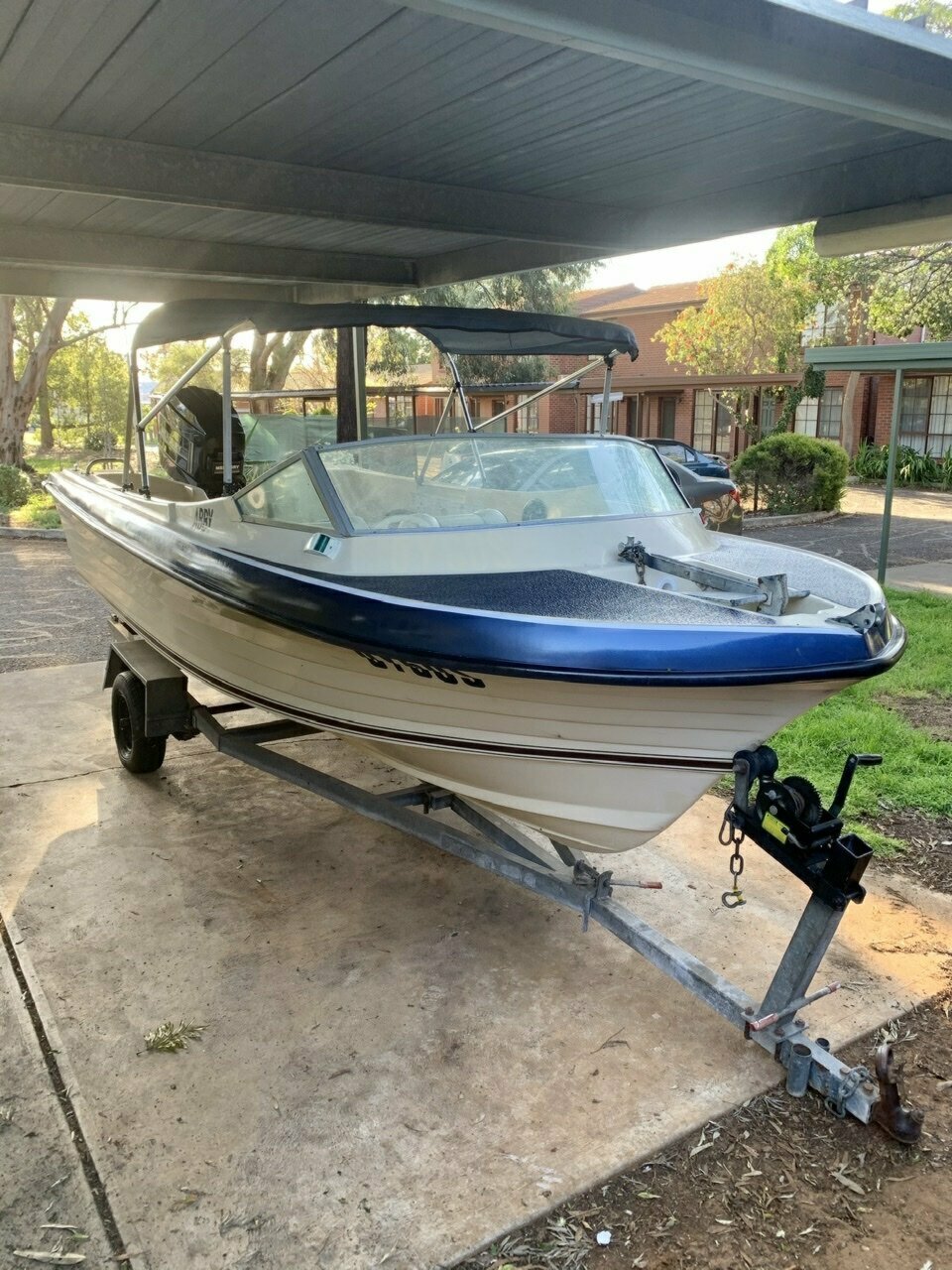 2004 NAUTIGLASS V150