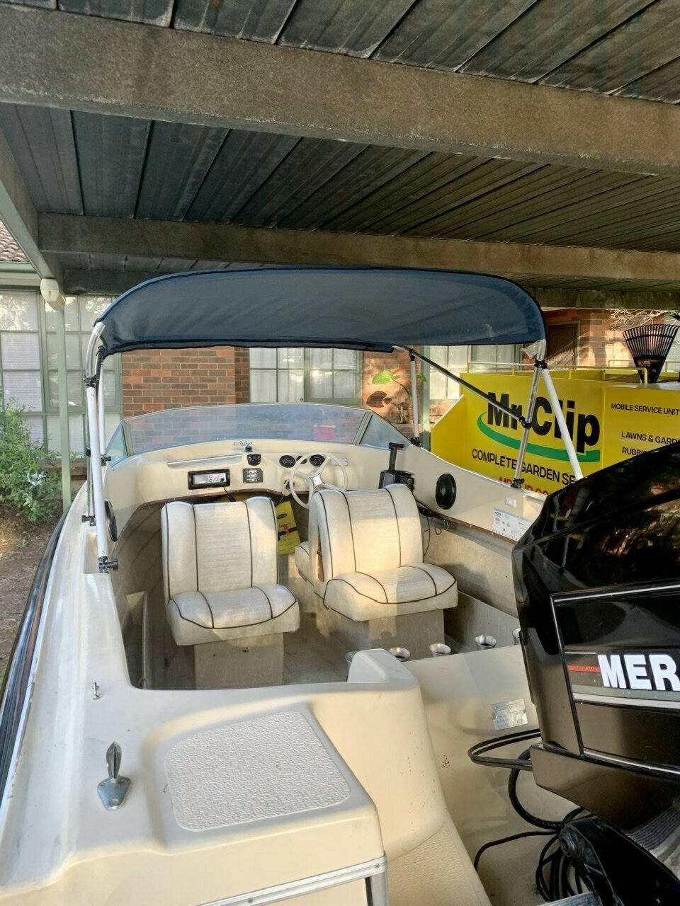2004 NAUTIGLASS V150