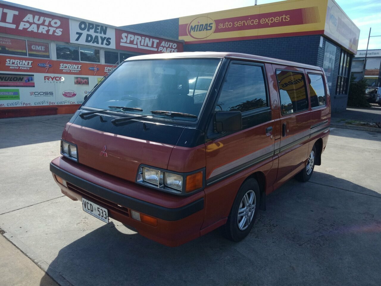 1990 MITSUBISHI STARWAGON SF 5 SP MANUAL 4D WAGON