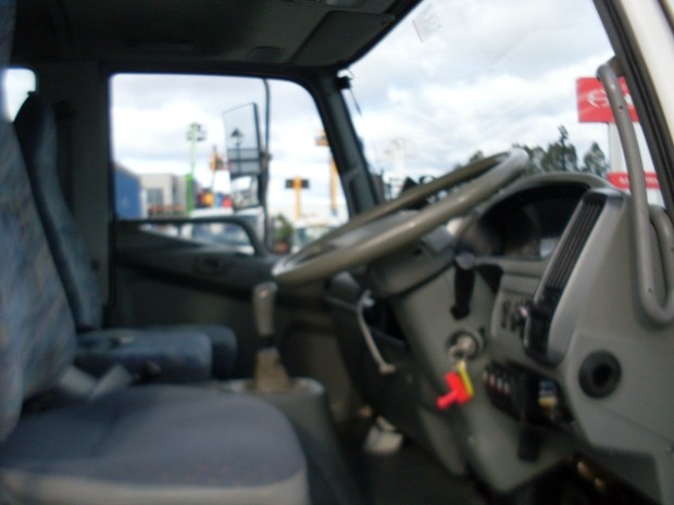 2007 MITSUBISHI FK617 FUSO TABLE TOP CRANE TRUCK MANUAL SERVICE BODY