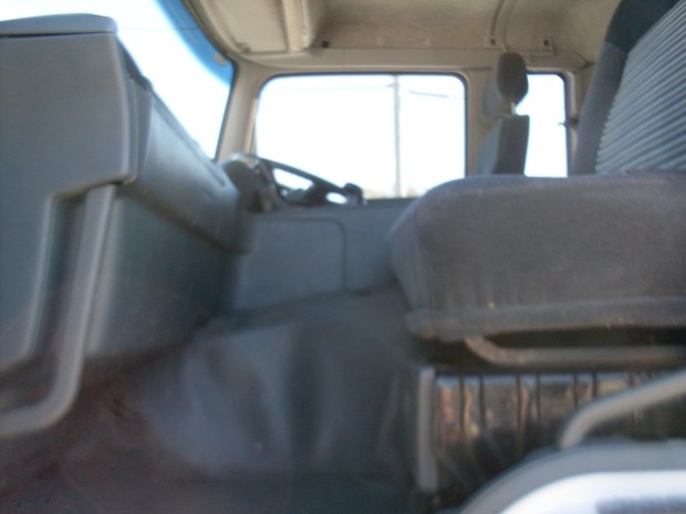 2008 MITSUBISHI FS TIPPER CRANE TRUCK MANUAL CRANE TRUCK