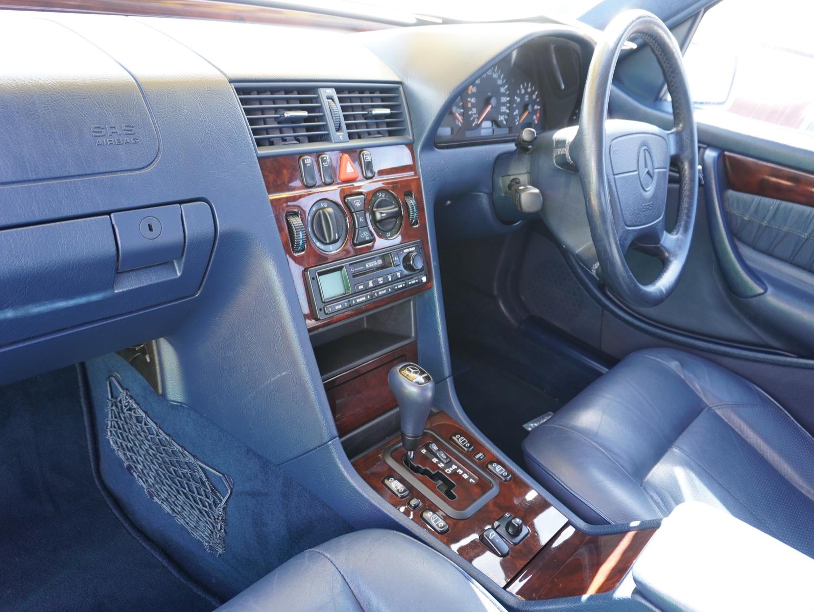 1998 MERCEDES-BENZ C200 W202 ELEGANCE 5 SP AUTOMATIC 4D SEDAN