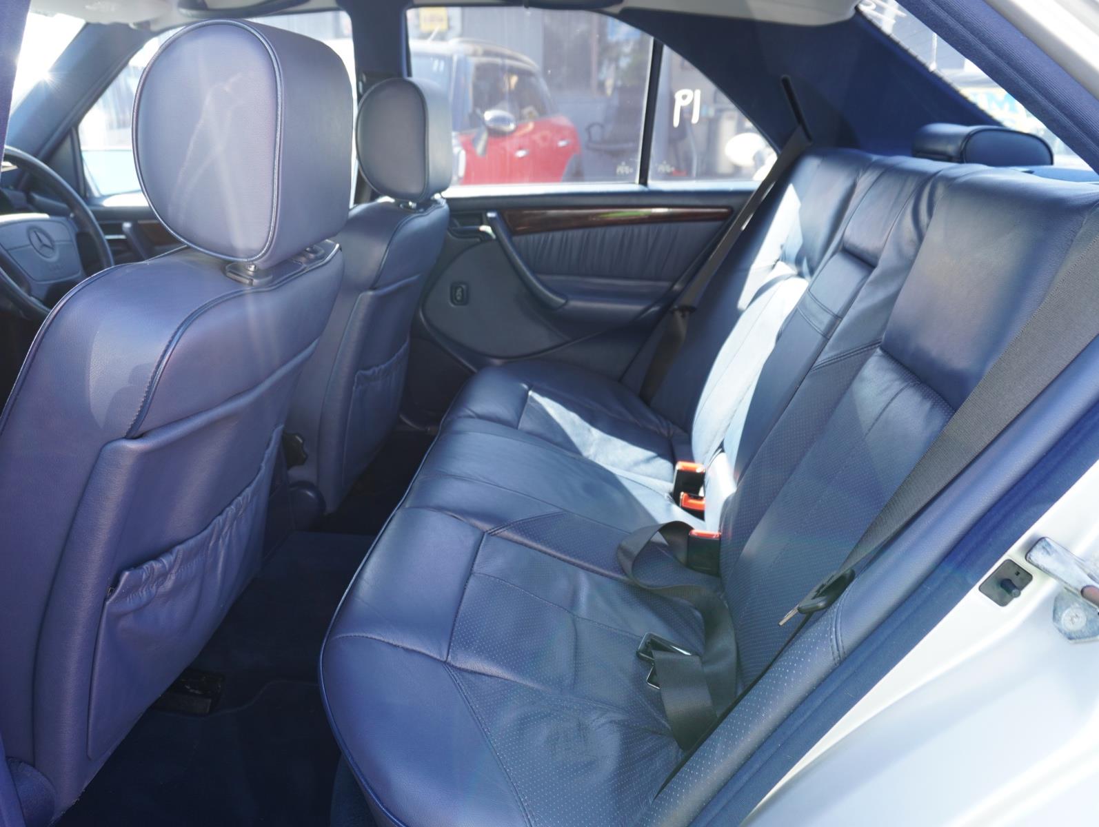 1998 MERCEDES-BENZ C200 W202 ELEGANCE 5 SP AUTOMATIC 4D SEDAN