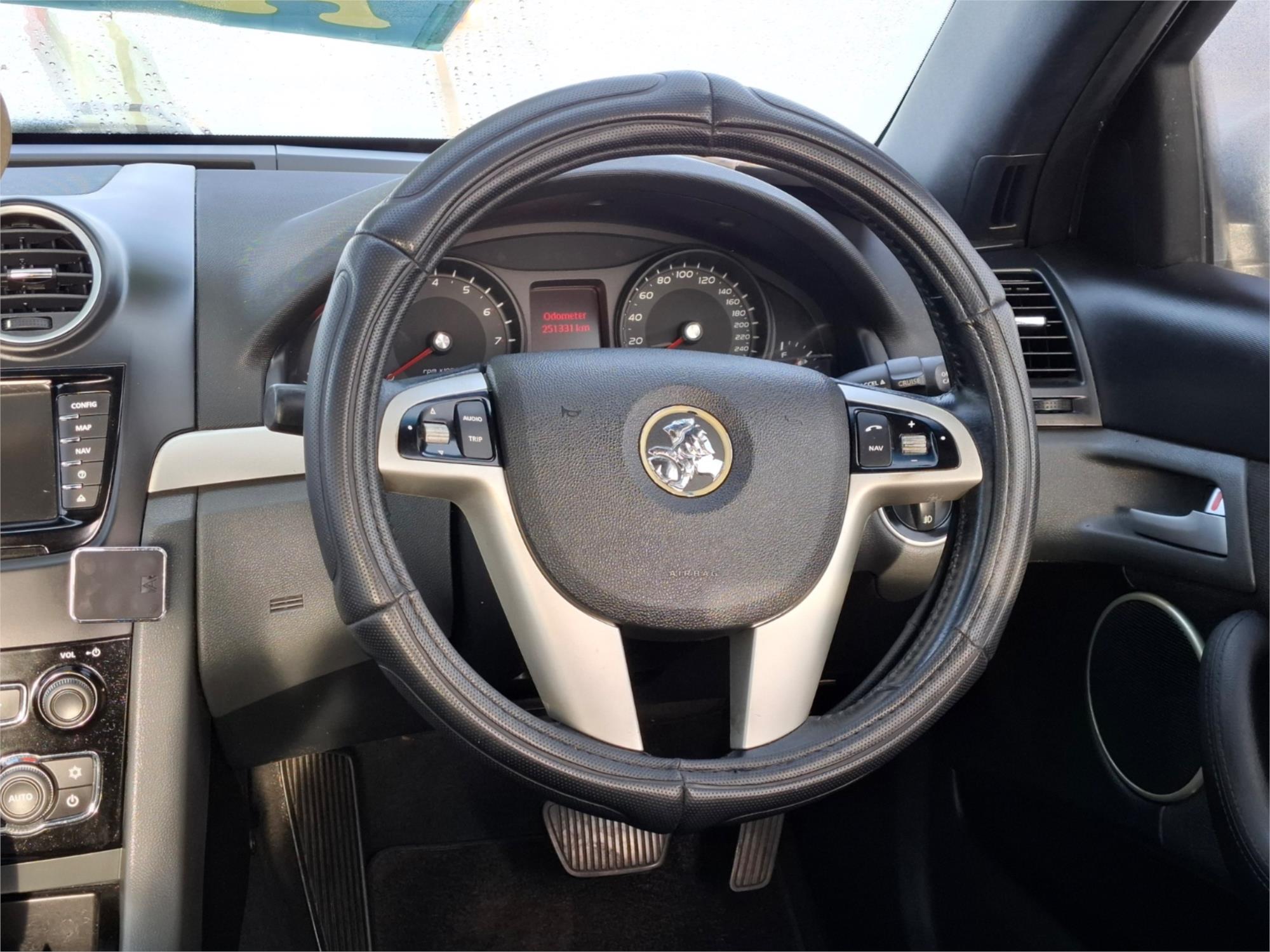 2011 HOLDEN COMMODORE VE II SV6 SPORTS AUTOMATIC SEDAN