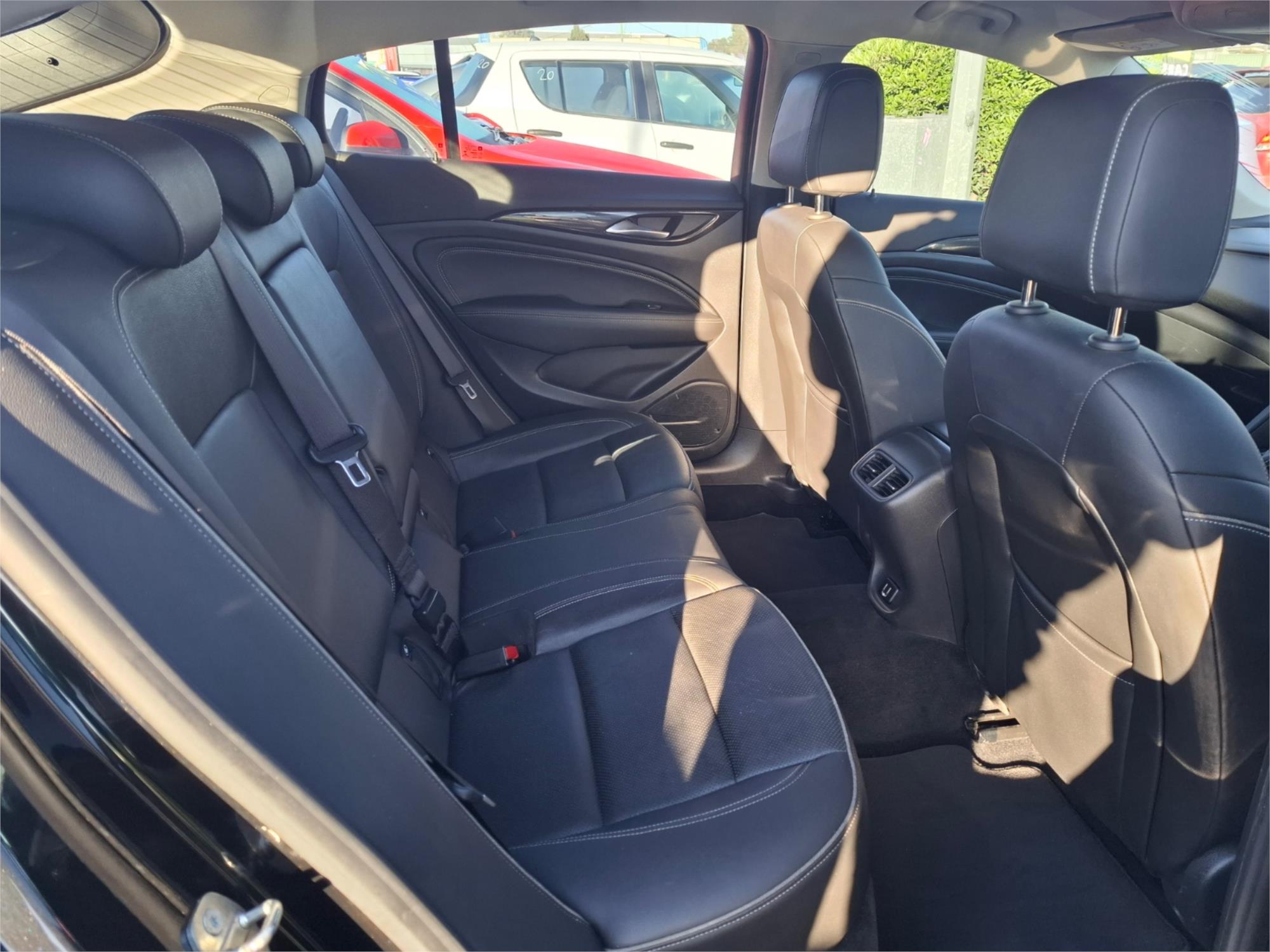 2017 HOLDEN COMMODORE ZB RS-V 9 SP AUTOMATIC 5D LIFTBACK