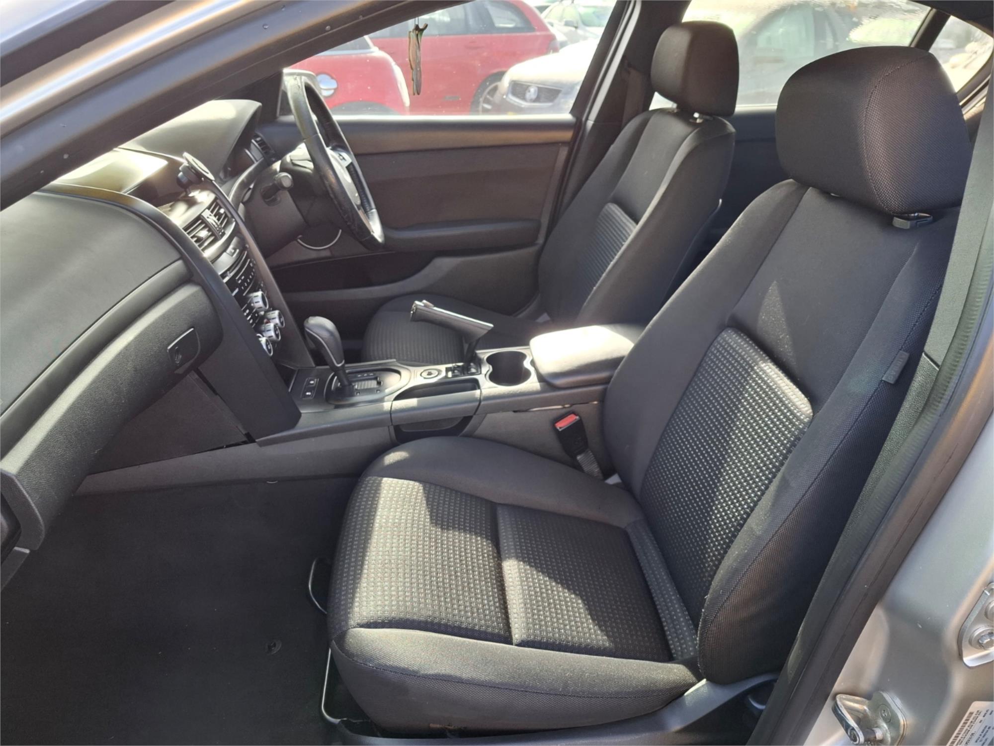 2006 HOLDEN COMMODORE VE SV6 5 SP AUTOMATIC 4D SEDAN