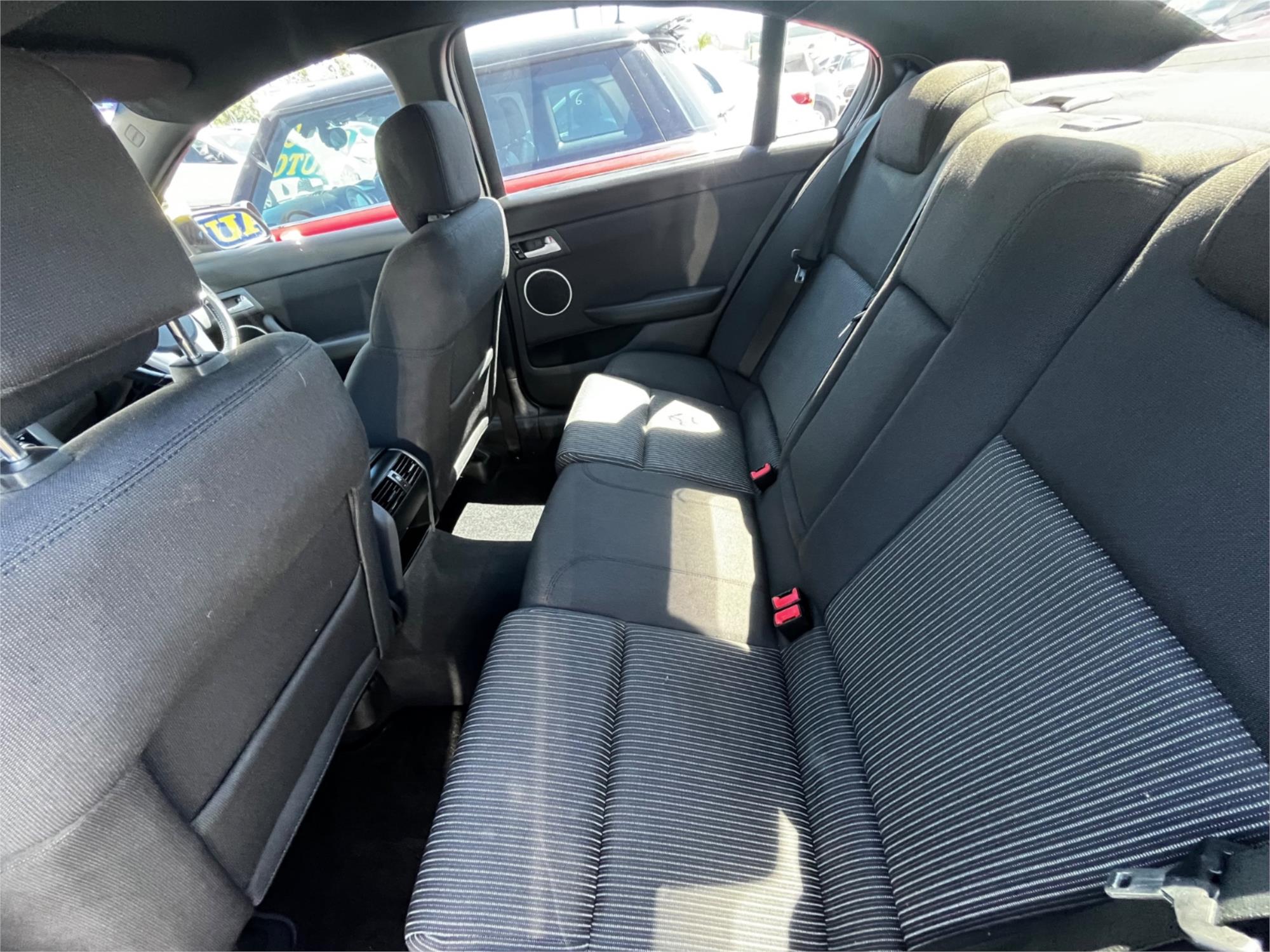 2011 HOLDEN COMMODORE VE II SV6 SPORTS AUTOMATIC SEDAN