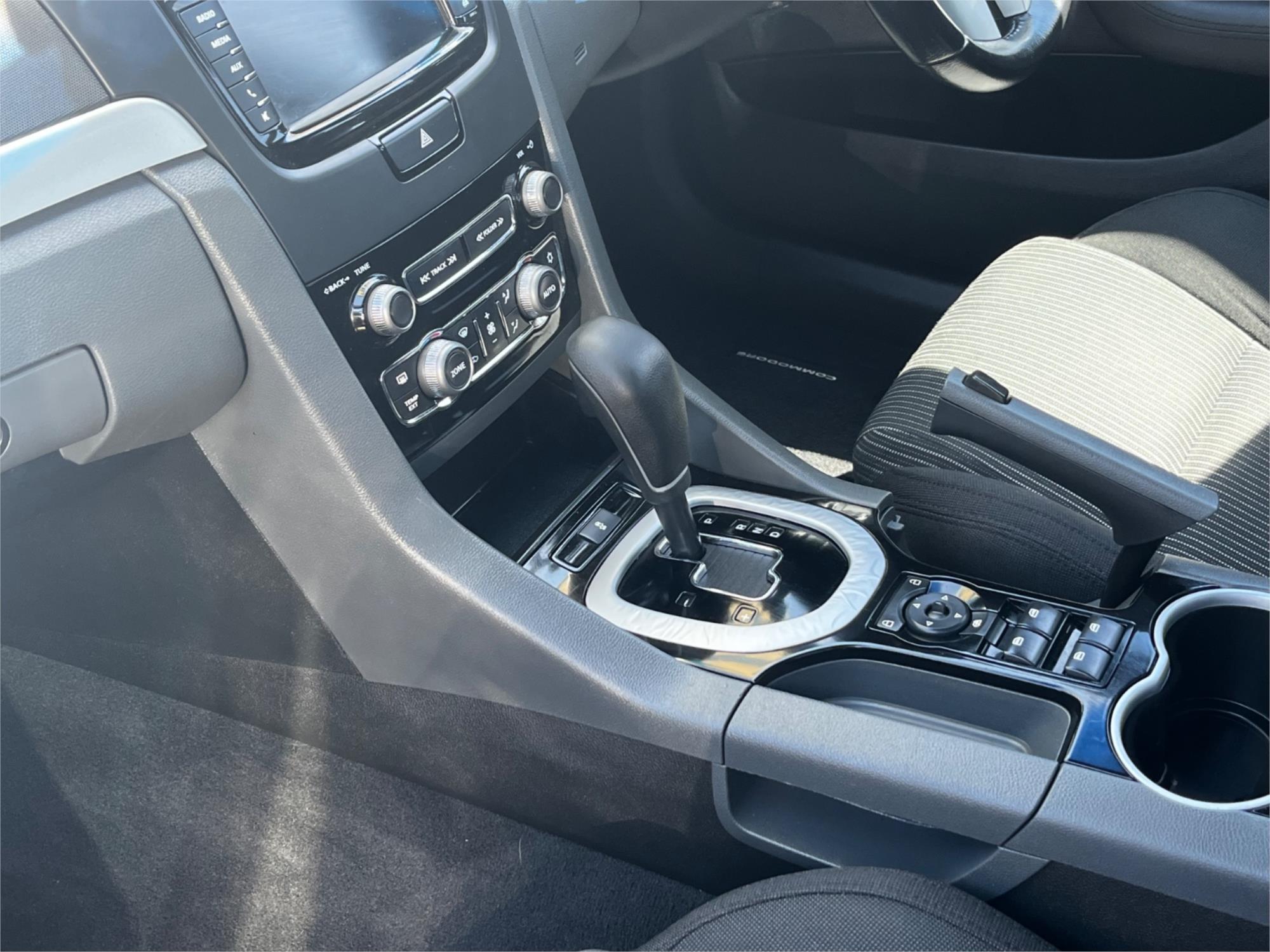 2011 HOLDEN COMMODORE VE II SV6 SPORTS AUTOMATIC SEDAN