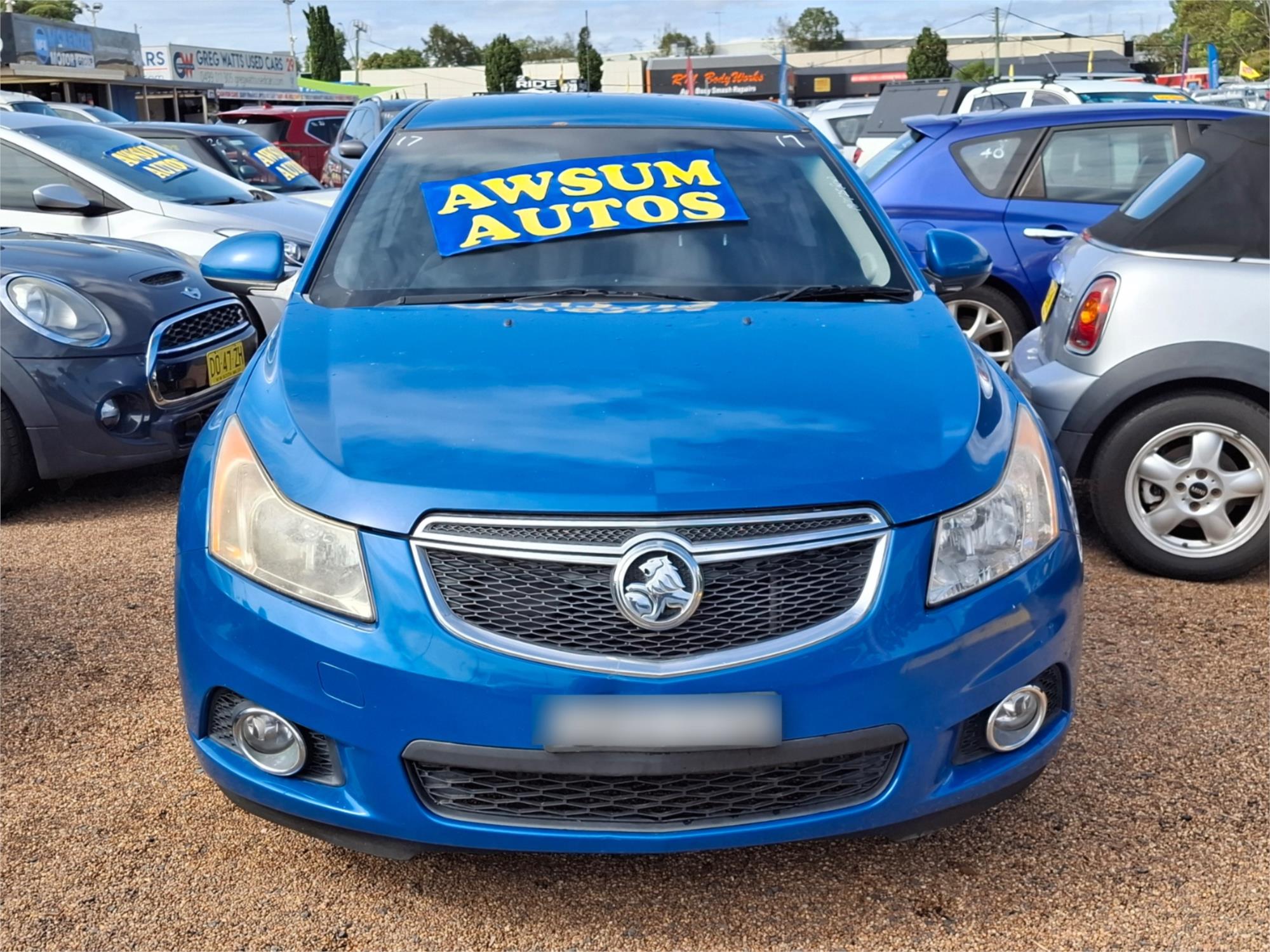 2013 HOLDEN CRUZE JH MY14 EQUIPE 5 SP MANUAL 5D HATCHBACK