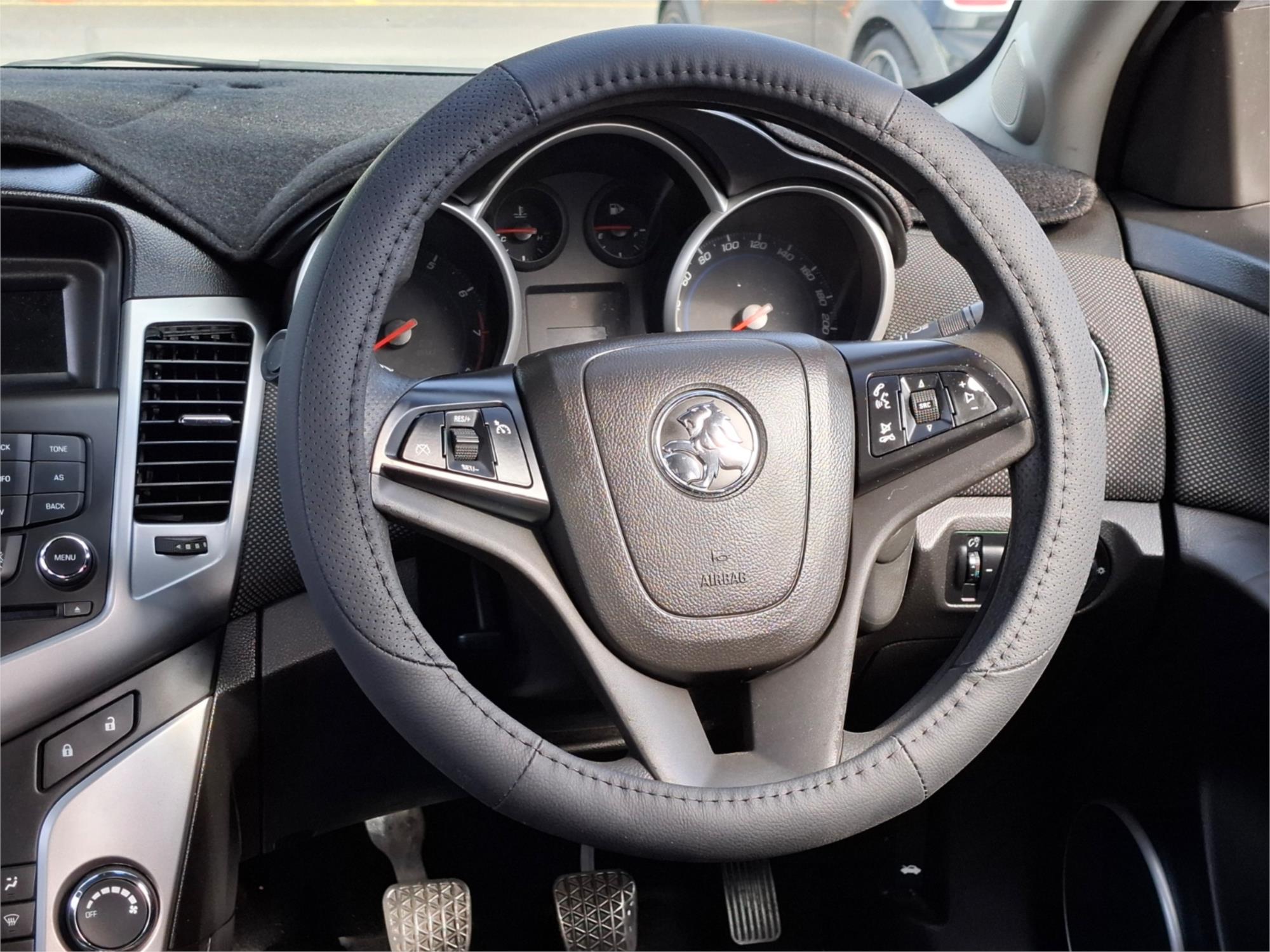 2012 HOLDEN CRUZE JH MY12 CD 6 SP MANUAL 4D SEDAN