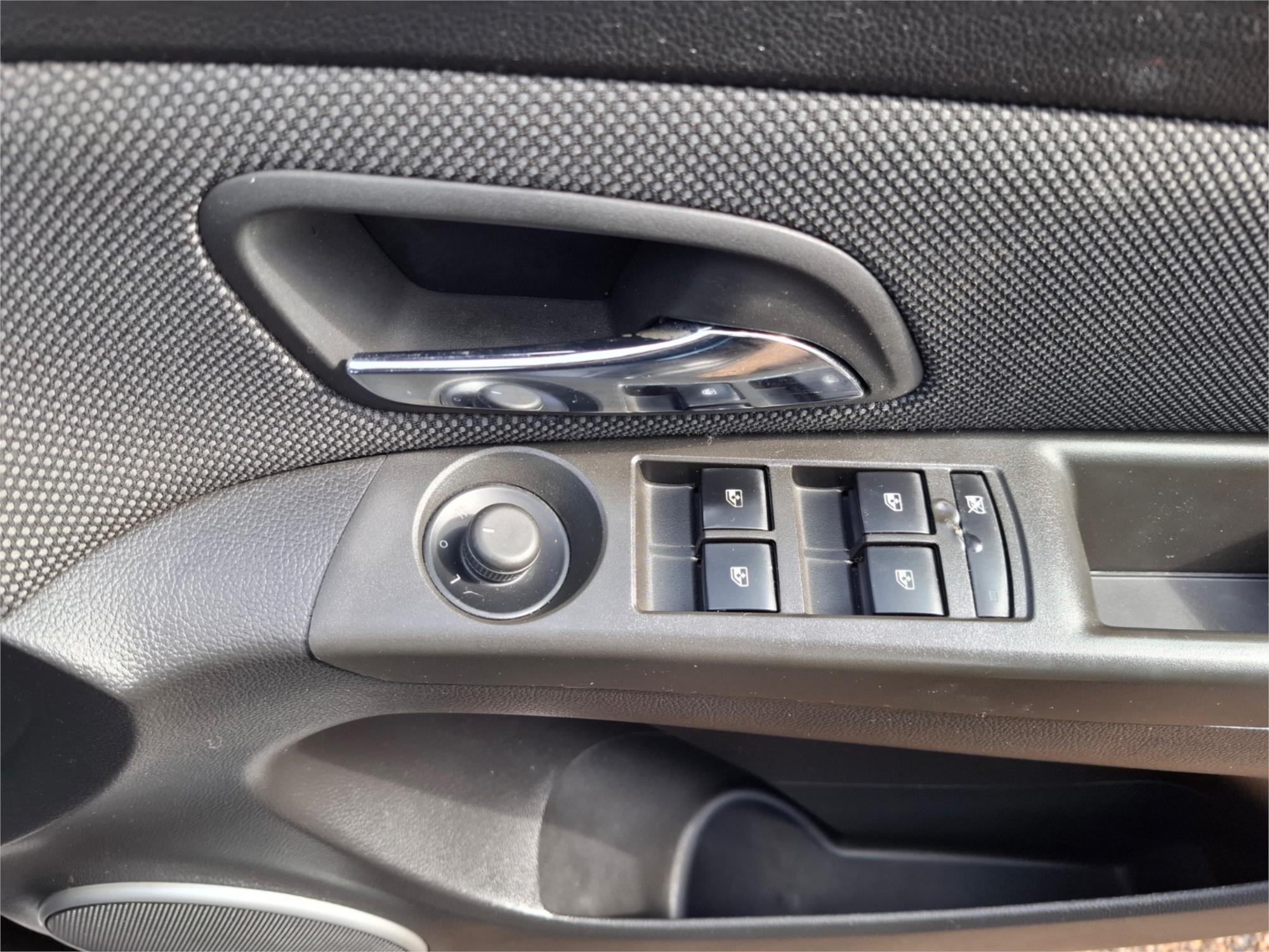 2012 HOLDEN CRUZE JH MY12 CD 6 SP MANUAL 4D SEDAN
