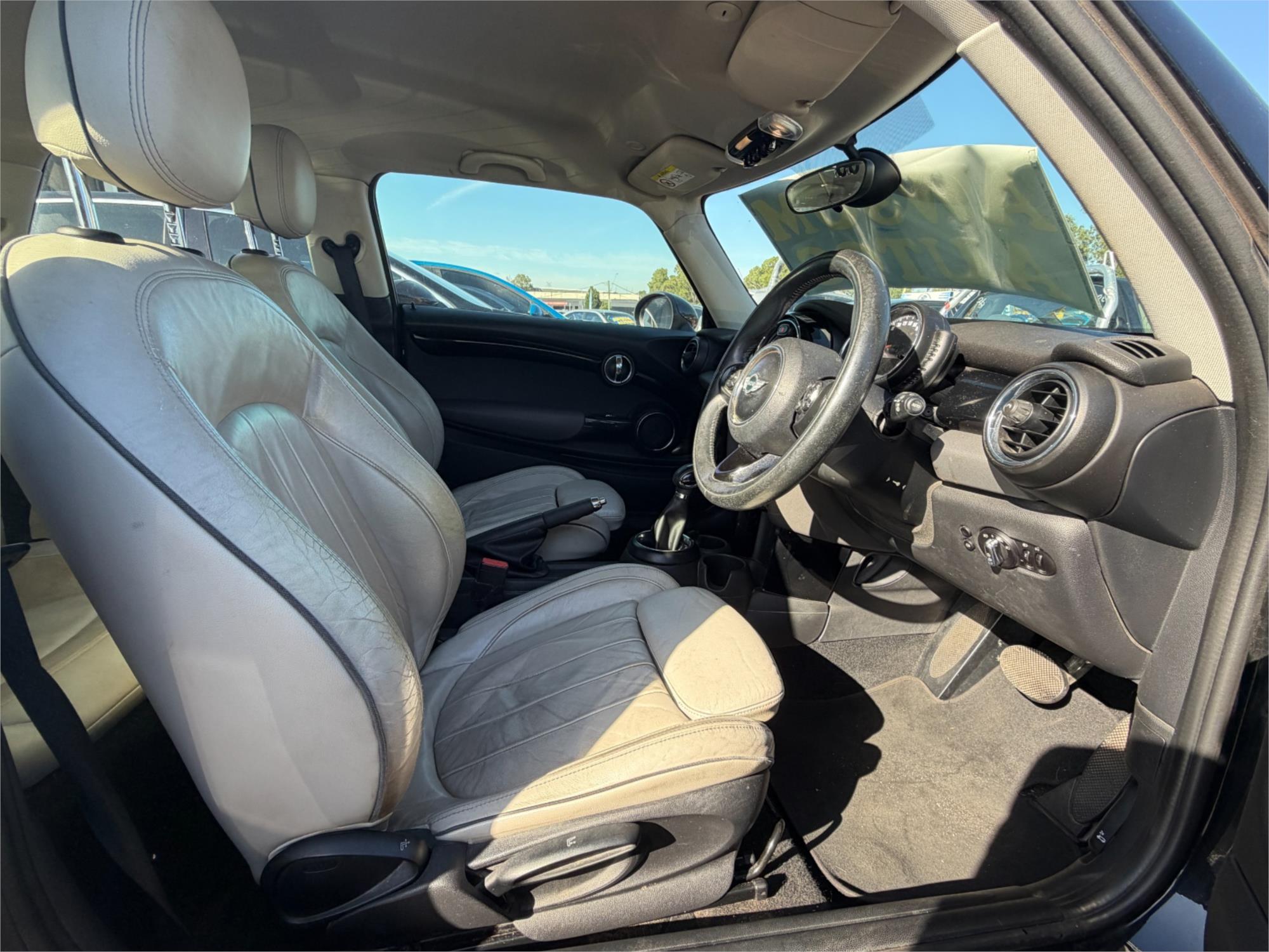 2014 MINI COOPER R56 MY13 6 SP AUTOMATIC 2D HATCHBACK