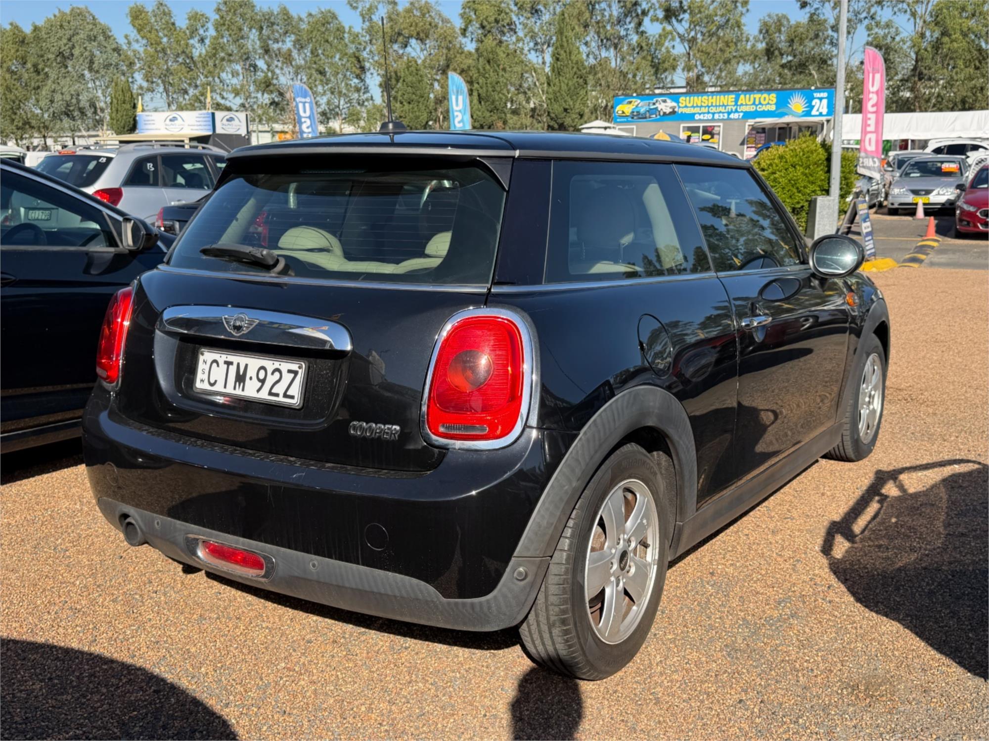 2014 MINI COOPER R56 MY13 6 SP AUTOMATIC 2D HATCHBACK