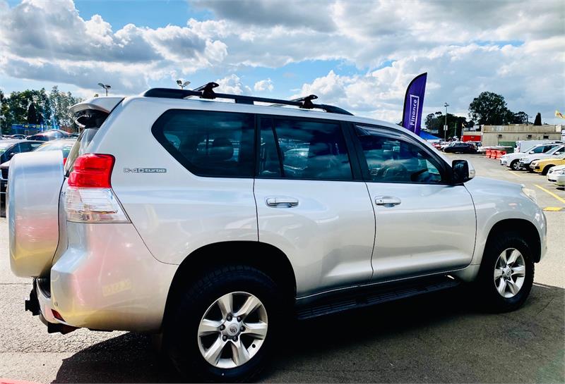 2010 TOYOTA LANDCRUISER PRADO KDJ150R GXL SPORTS AUTOMATIC WAGON