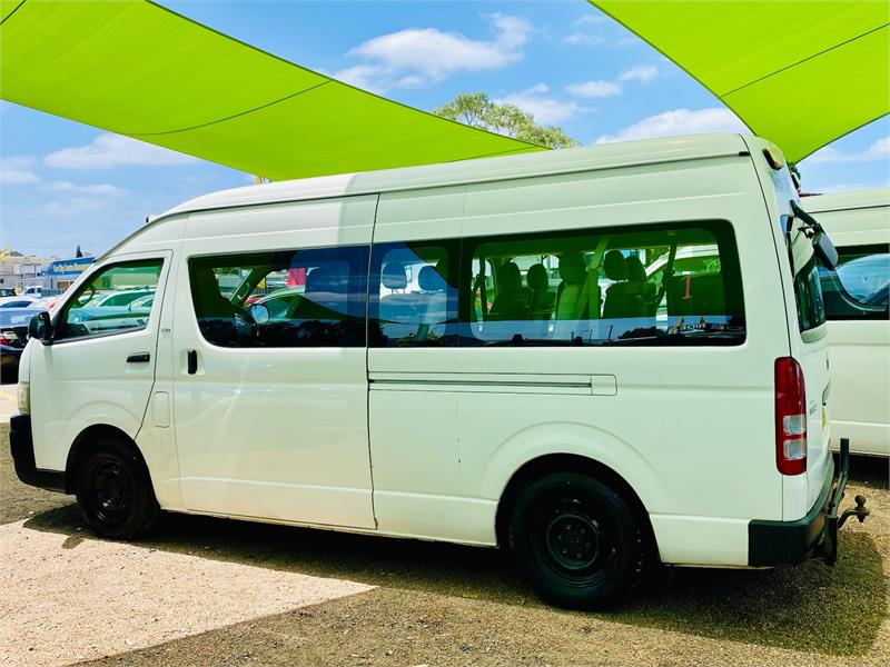 2009 TOYOTA HIACE KDH223R COMMUTER AUTOMATIC BUS