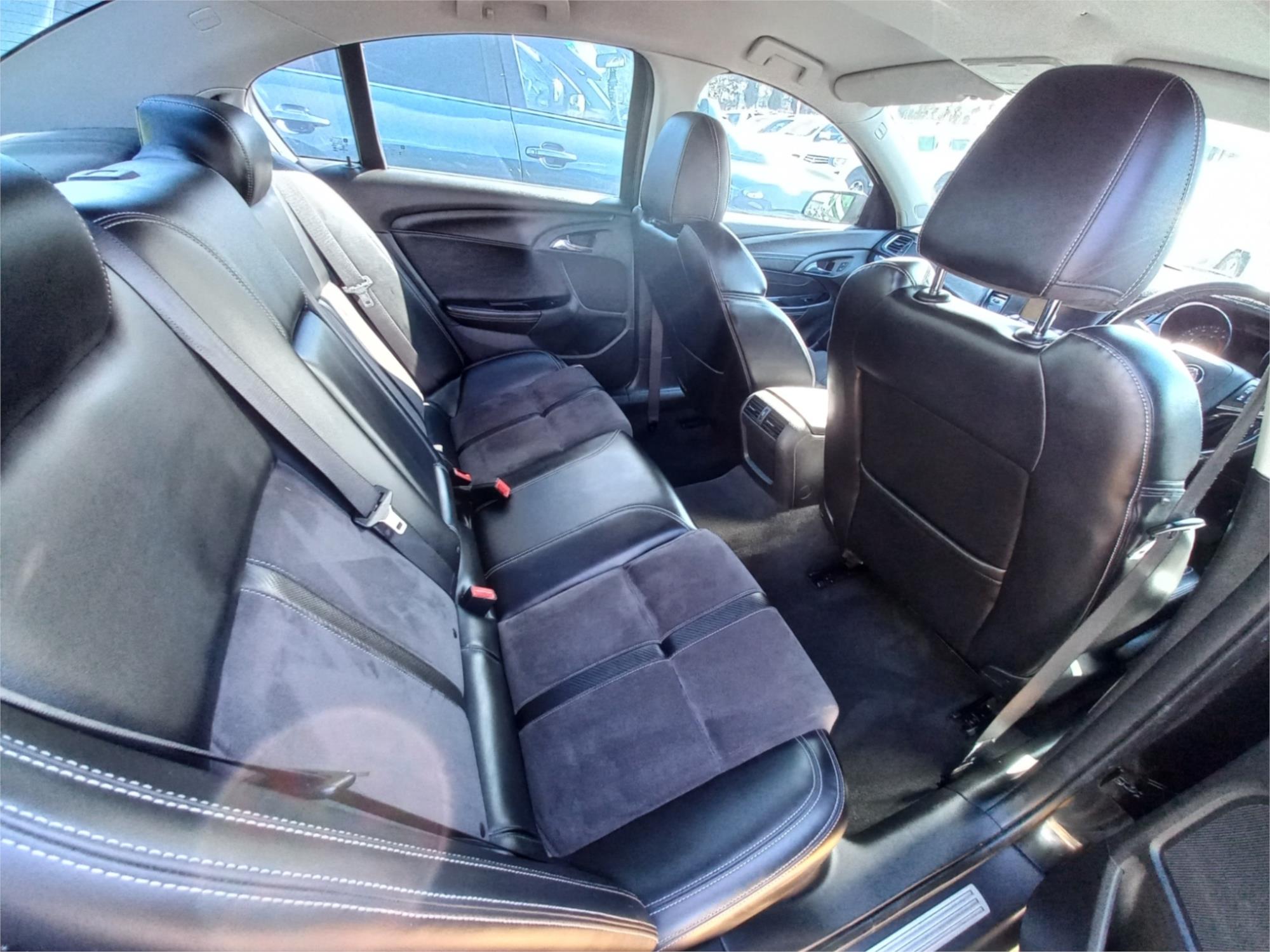 2013 HOLDEN COMMODORE VF SV6 SPORTS AUTOMATIC SEDAN