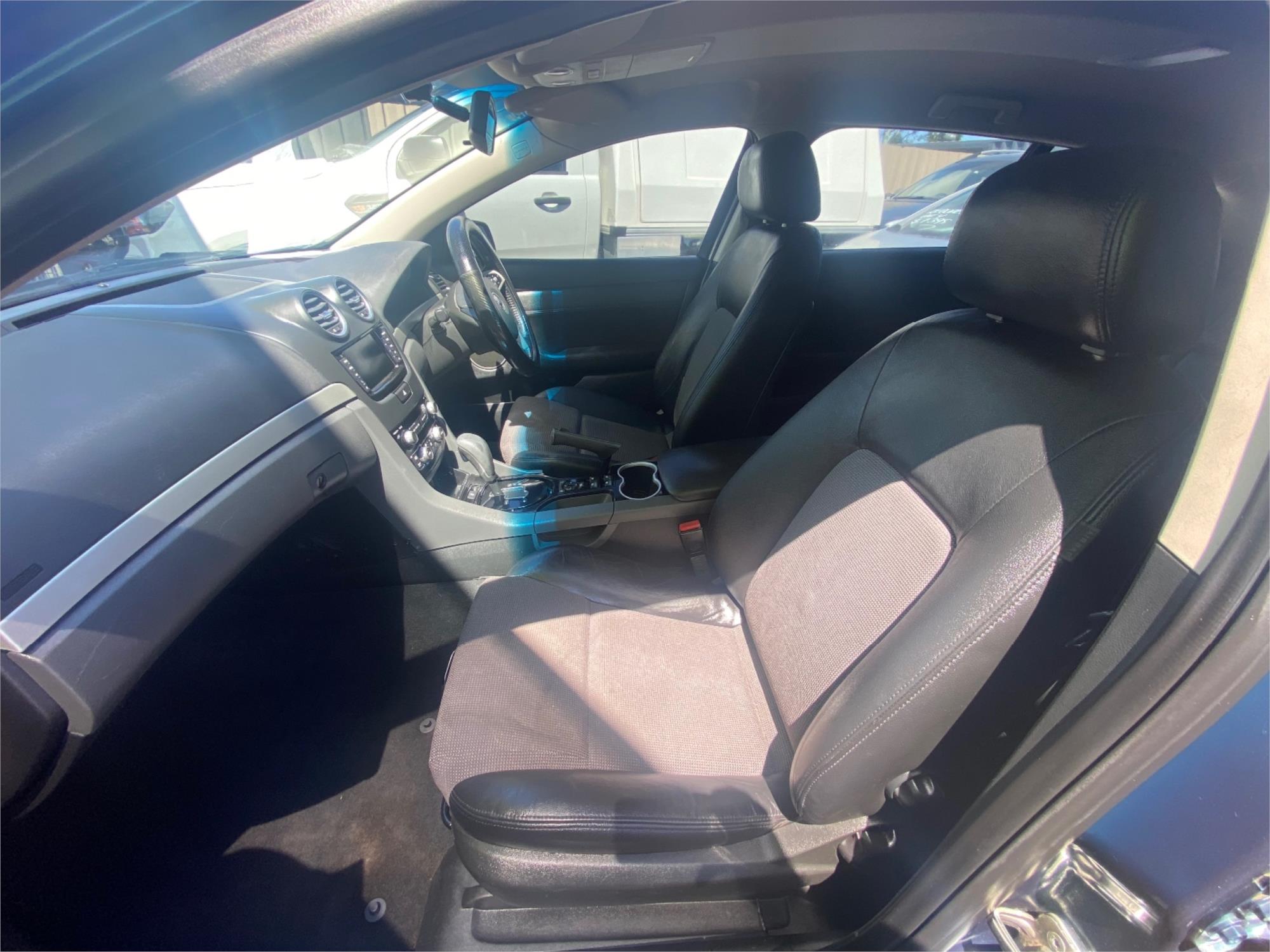 2011 HOLDEN COMMODORE VE II MY12 SV6 6 SP AUTOMATIC 4D SPORTWAGON