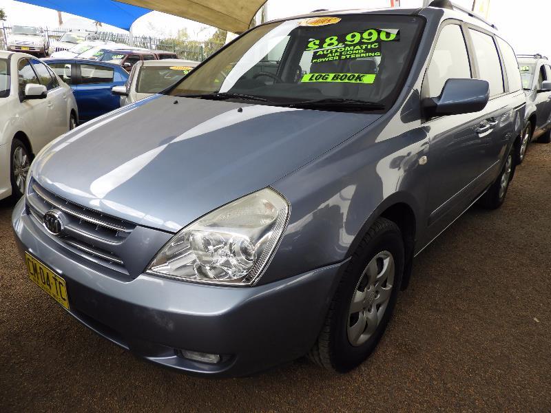 2008 KIA GRAND CARNIVAL