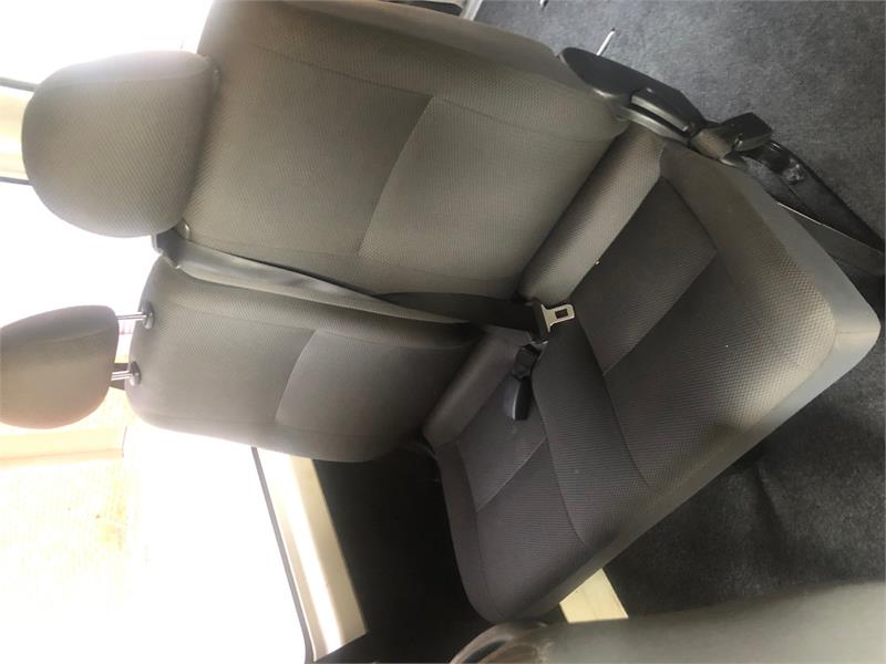 2013 TOYOTA HIACE KDH201R AUTOMATIC VAN