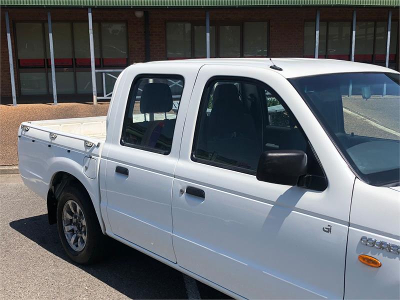 2002 FORD COURIER PG AUTOMATIC UTILITY