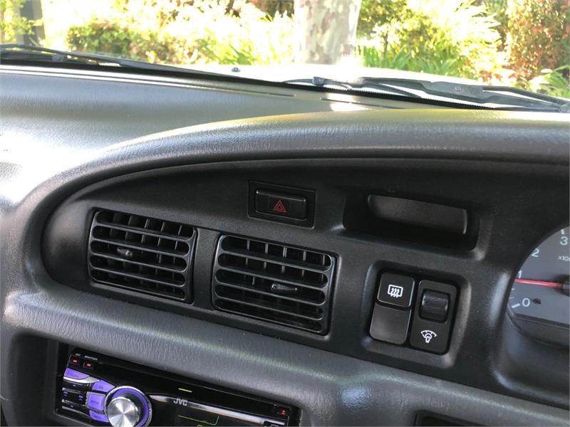2002 FORD COURIER PG AUTOMATIC UTILITY