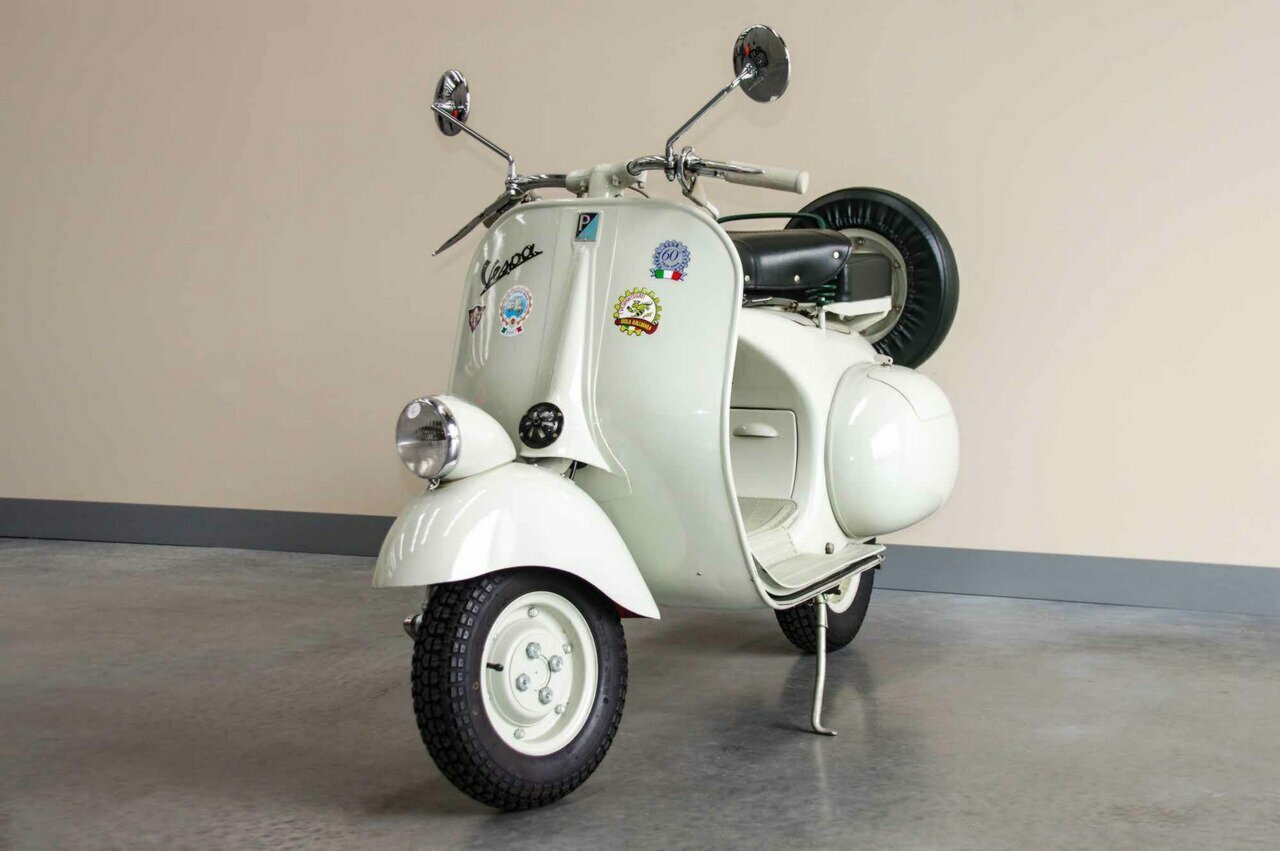 1957 VESPA 3 SP SCOOTER
