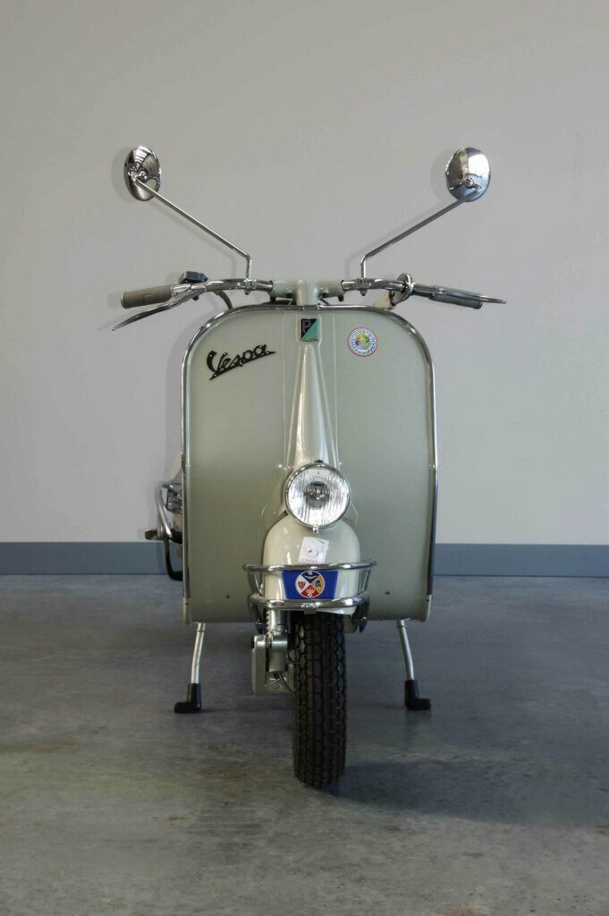 1953 VESPA 125 VM2