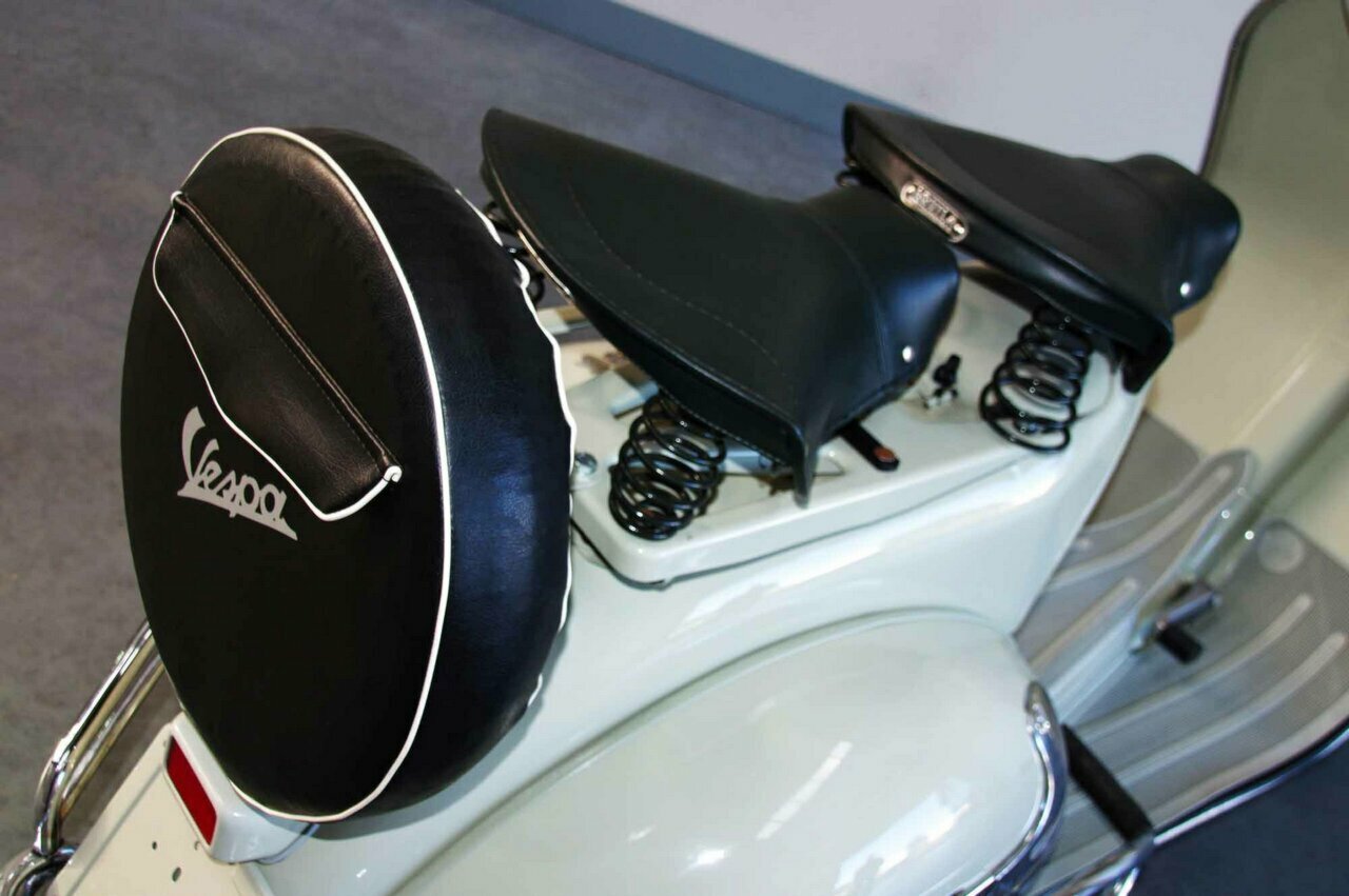 1953 VESPA 125 VM2