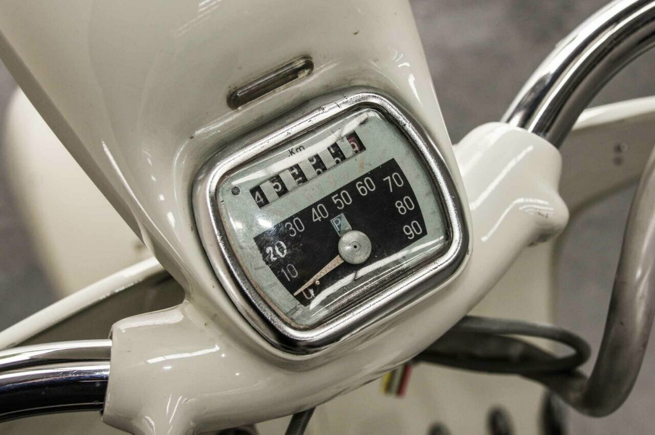 1955 VESPA 150 STRUZZO