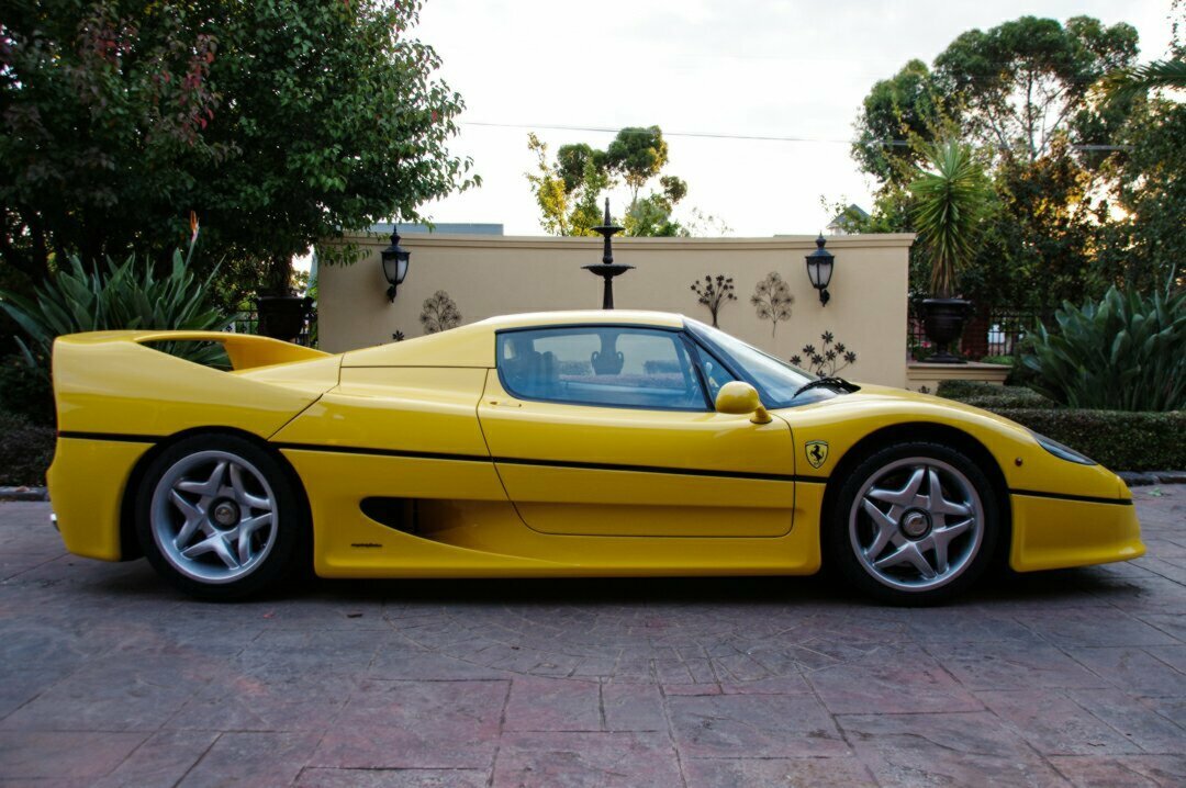 1997 FERRARI F50