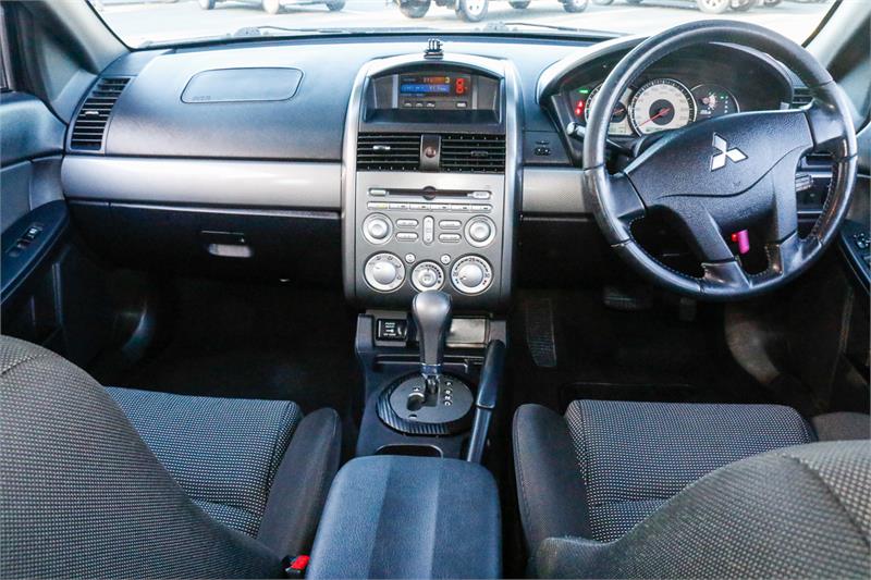2007 MITSUBISHI 380 SPORTS AUTOMATIC SEDAN