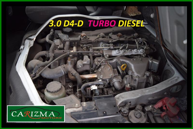 2013 TOYOTA HIACE KDH201R MY12 UPGRADE 5 SP MANUAL 4D VAN