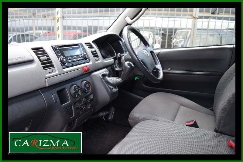 2013 TOYOTA HIACE KDH201R MY12 UPGRADE 5 SP MANUAL 4D VAN