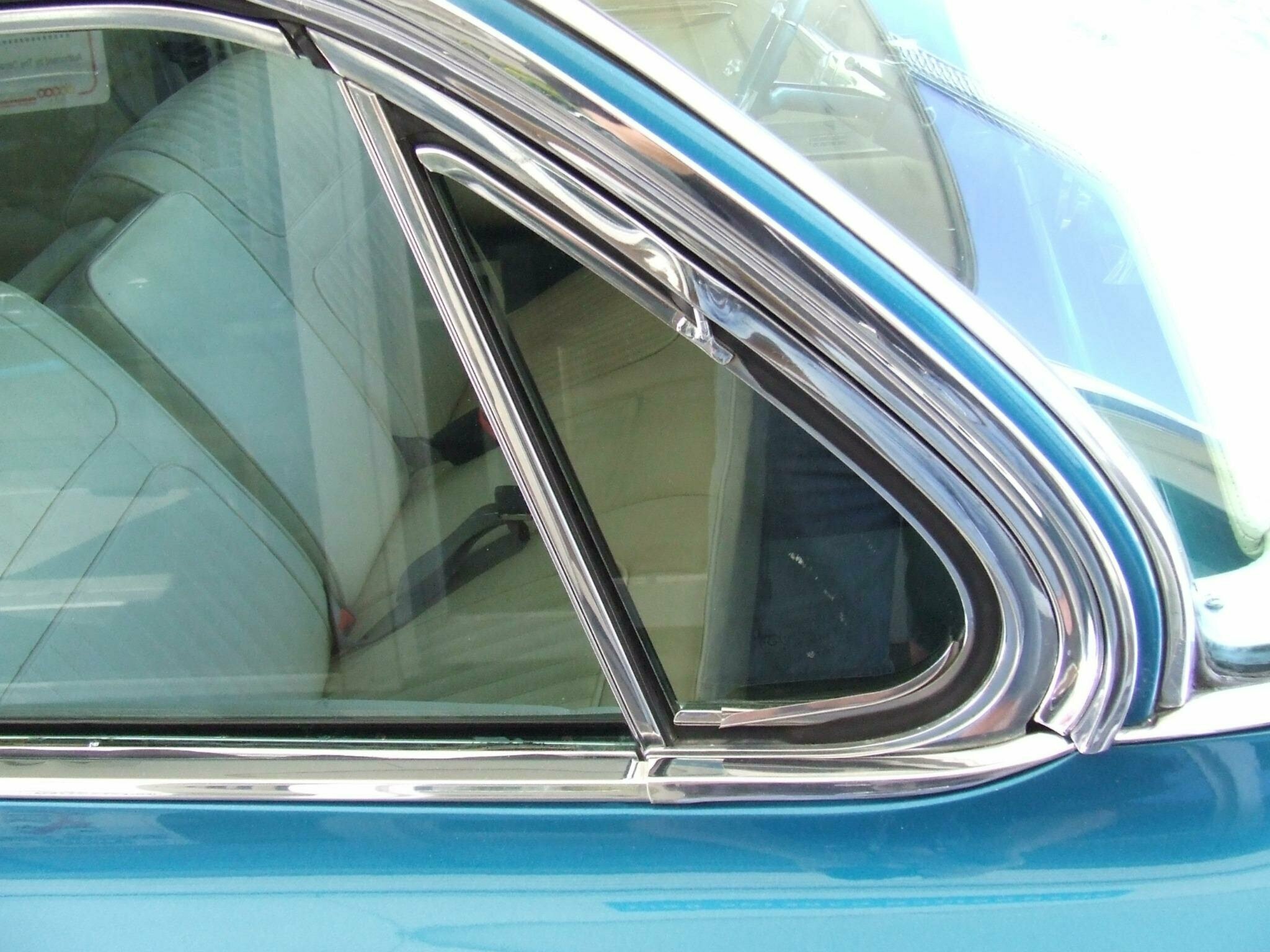 1962 CADILLAC DE VILLE AUTOMATIC COUPE