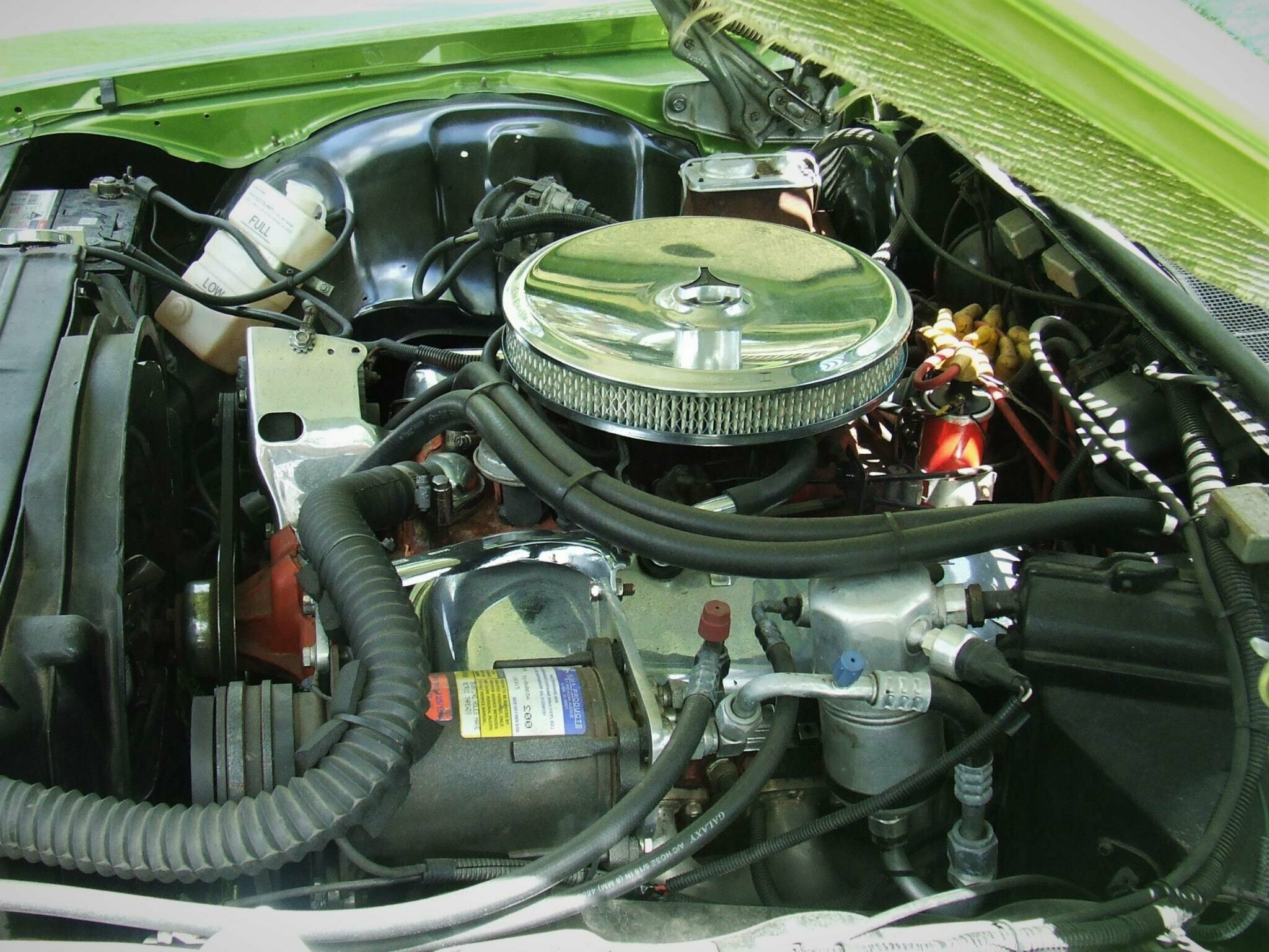 1974 CHEVROLET CAPRICE AUTOMATIC SEDAN