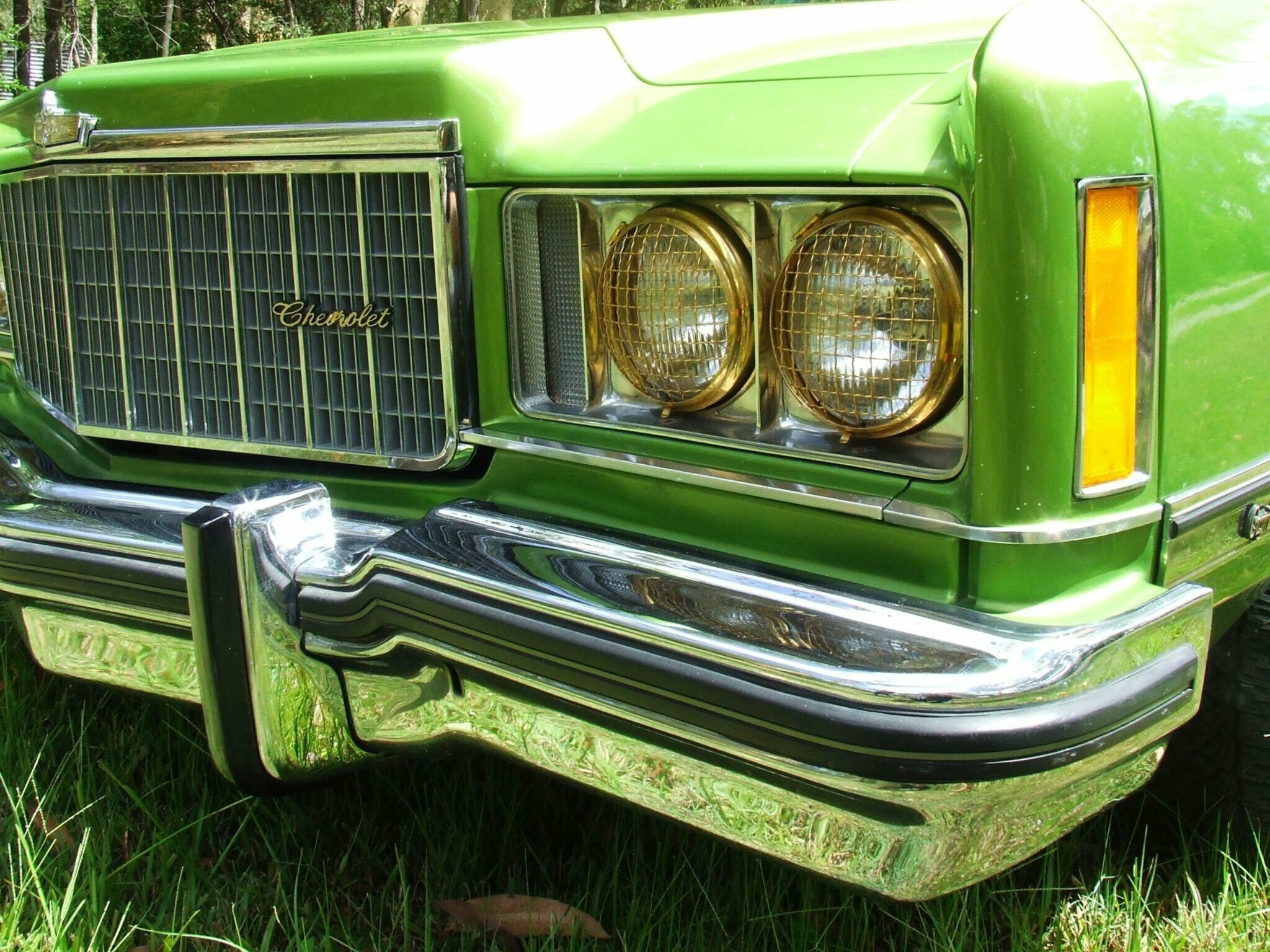 1974 CHEVROLET CAPRICE AUTOMATIC SEDAN