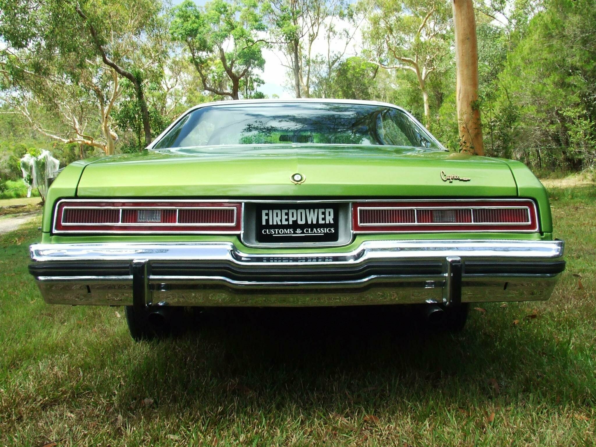 1974 CHEVROLET CAPRICE AUTOMATIC SEDAN