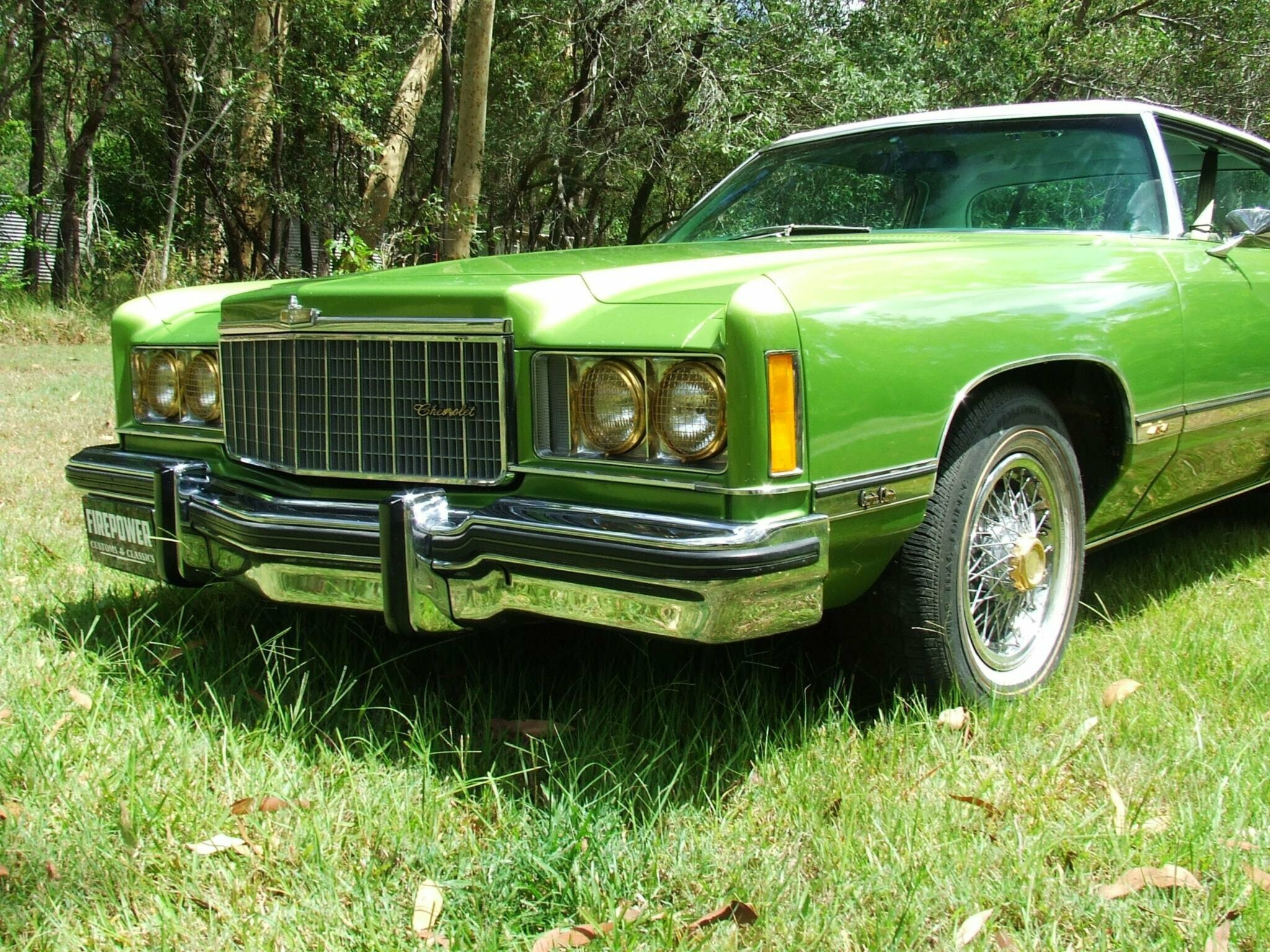 1974 CHEVROLET CAPRICE AUTOMATIC SEDAN