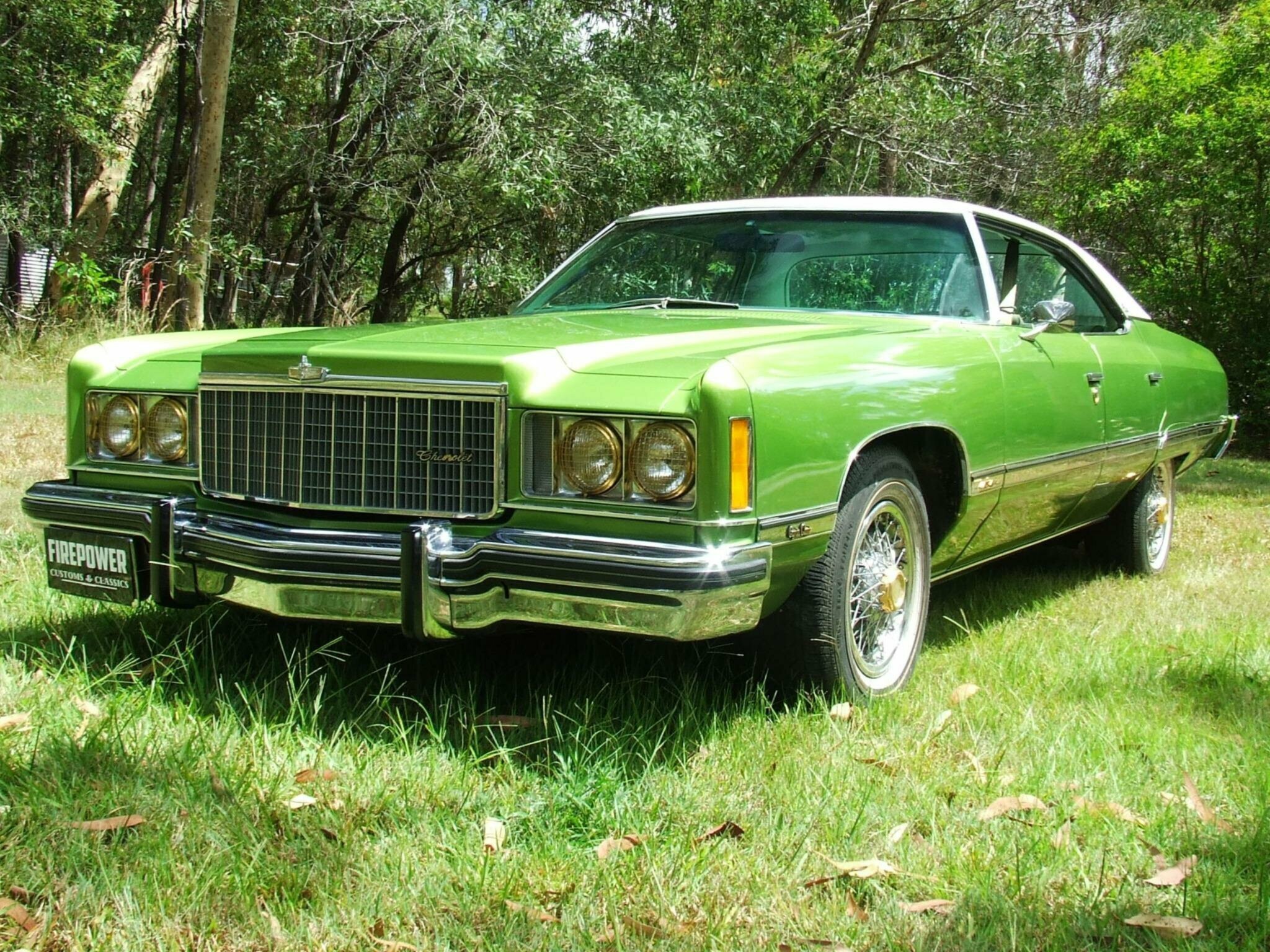 1974 CHEVROLET CAPRICE AUTOMATIC SEDAN