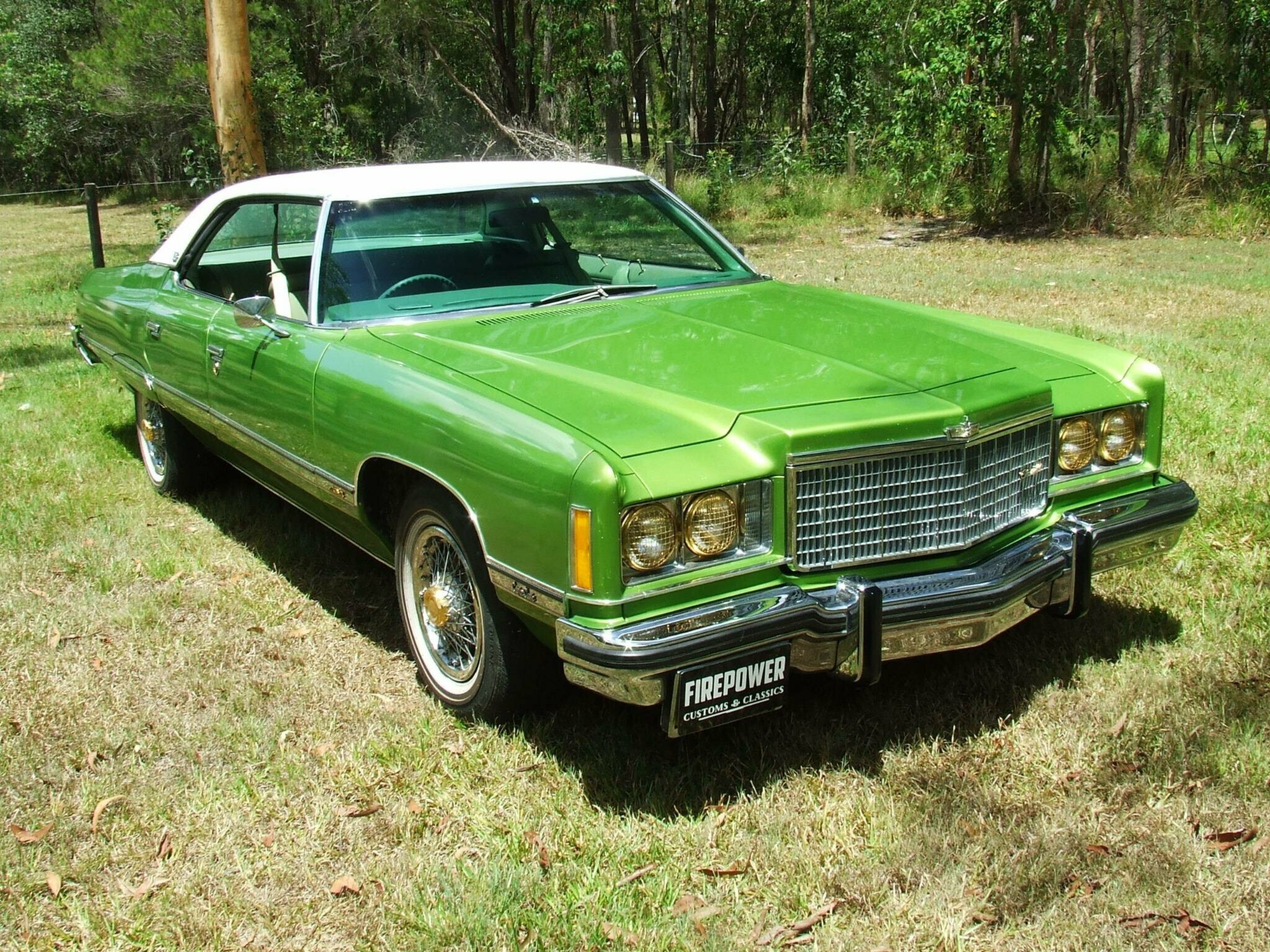 1974 CHEVROLET CAPRICE AUTOMATIC SEDAN